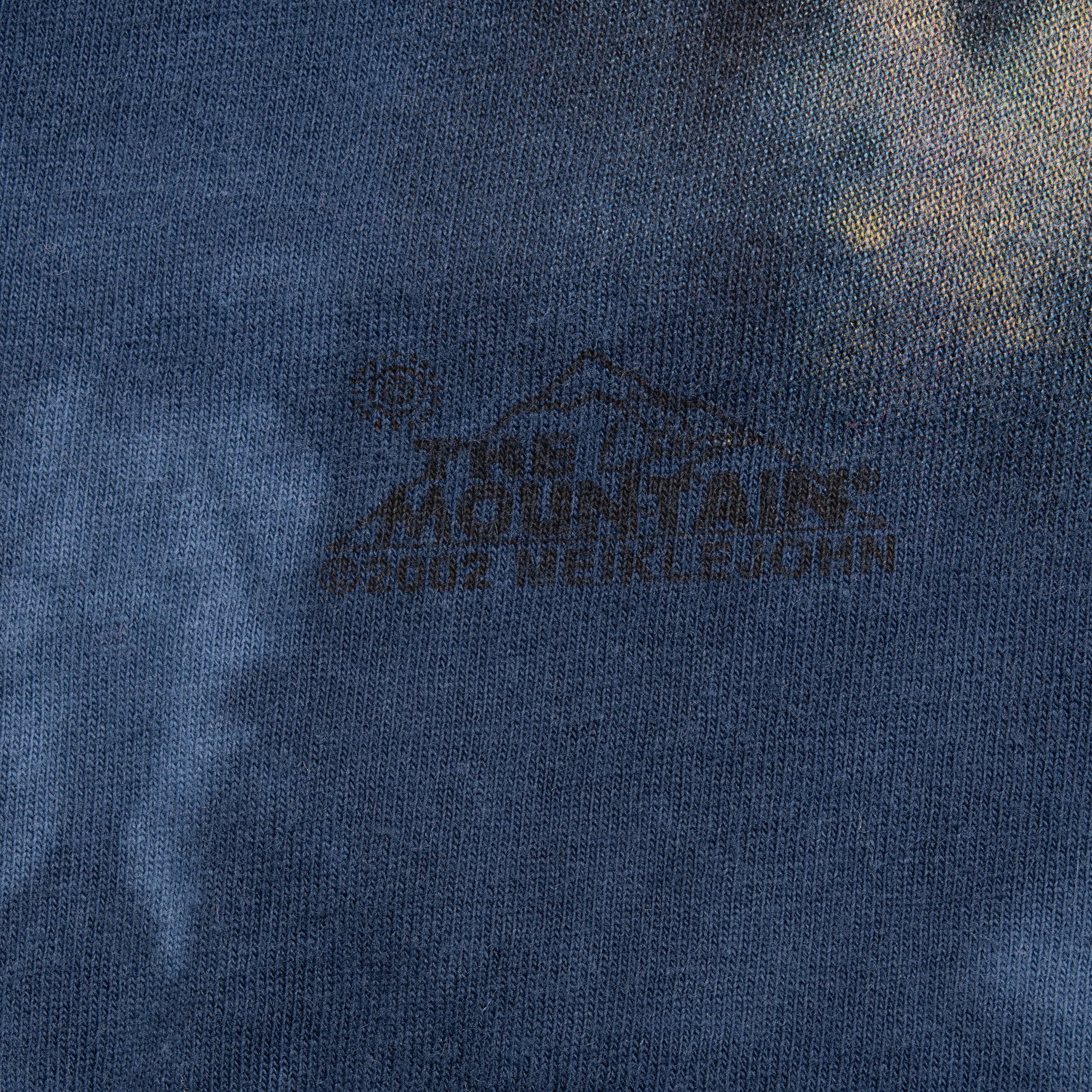 VINTAGE THE MOUNTAIN ANIMAL PRINT MOON WOLF LONG SLEEVE TEE SHIRT 2002 LARGE