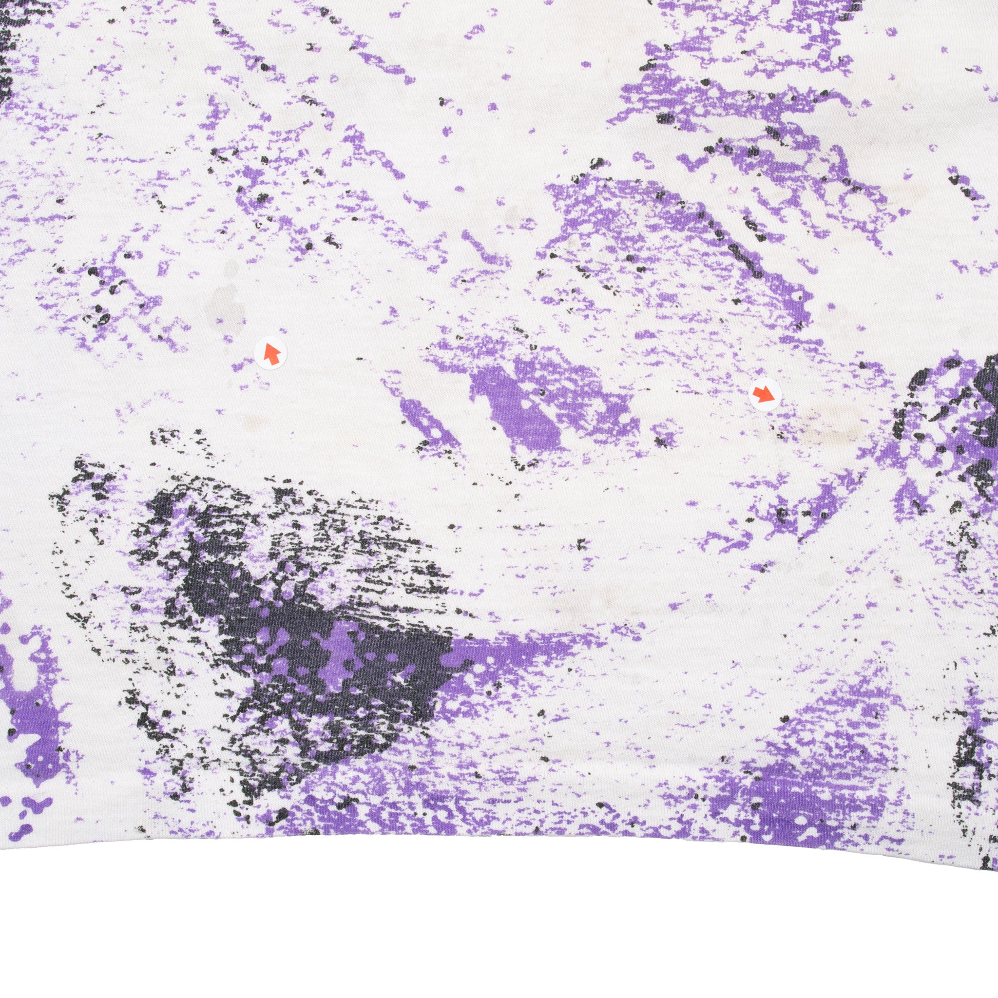 VINTAGE ALL OVER PRINT RED PURPLE WHITE TEE SHIRT XL MADE IN USA SINGLE STITCH 1990s