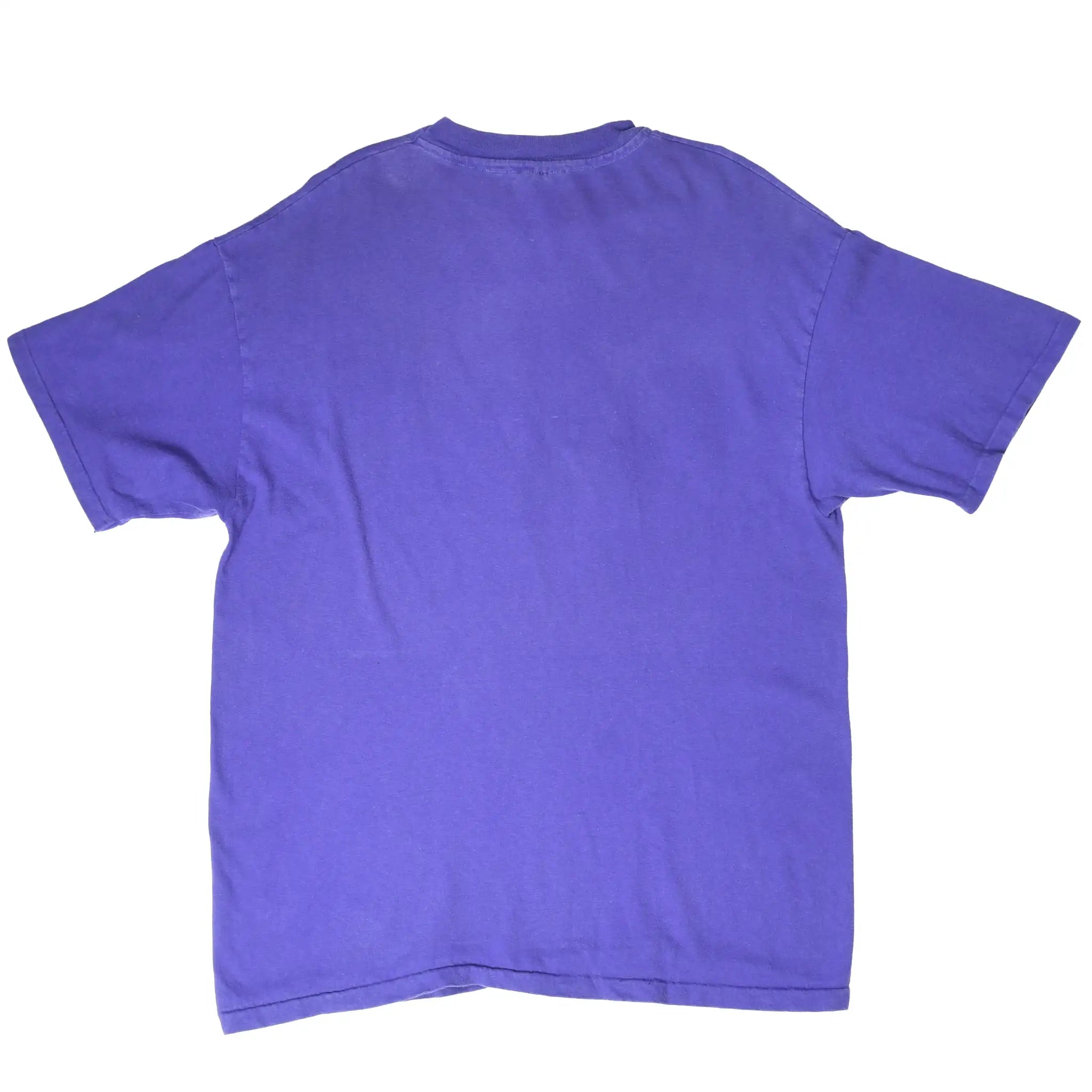 Plain back of purple short-sleeve T-shirt