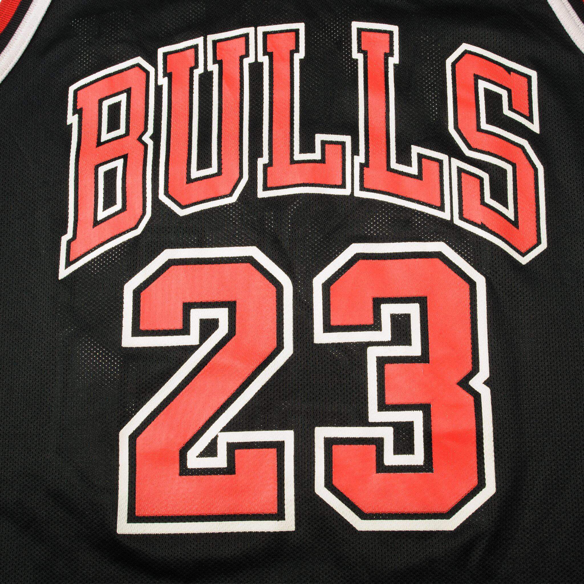 VINTAGE CHAMPION NBA CHICAGO BULLS JERSEY JORDAN LATE 1990s SIZE LARGE