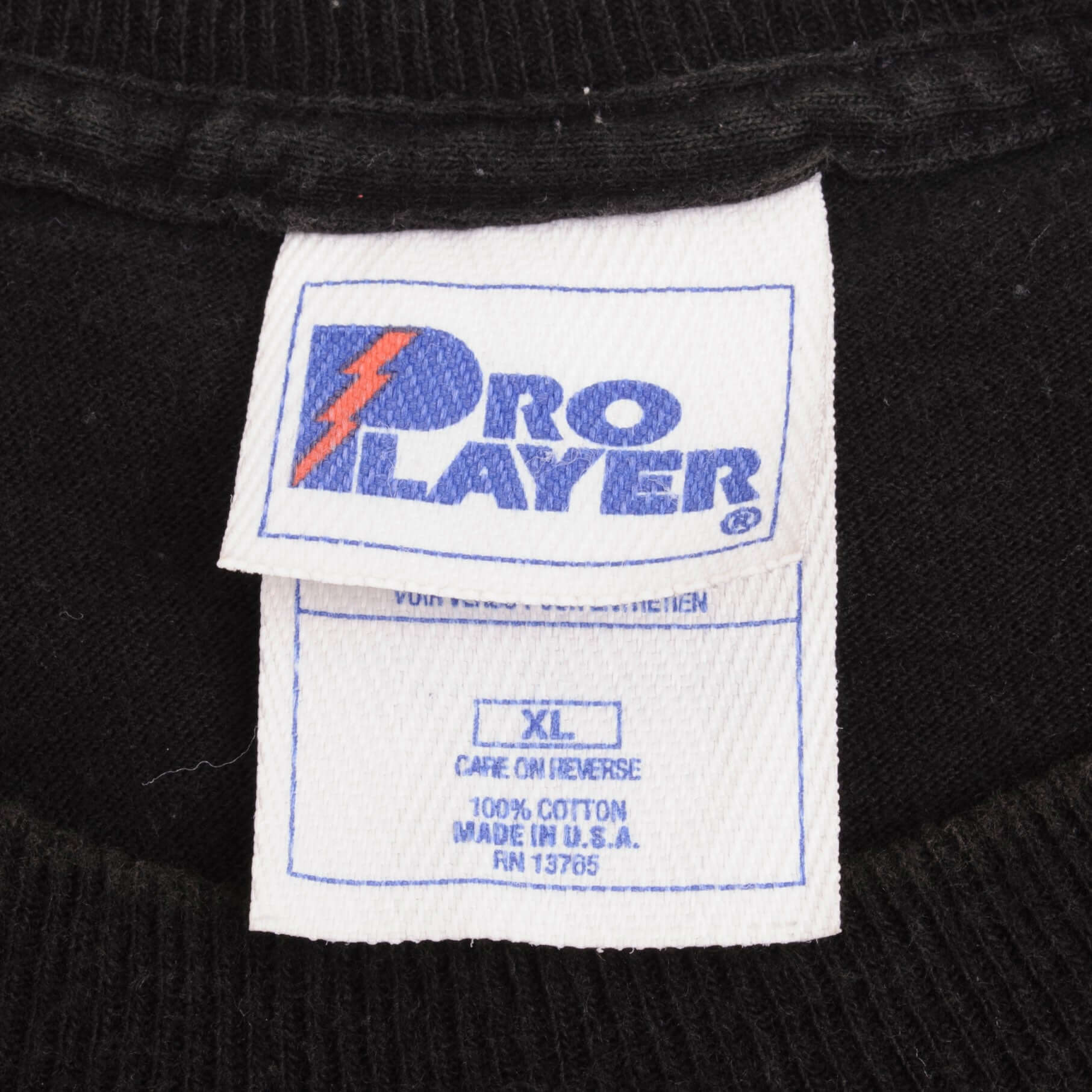 Vintage Nfl Carolina Panthers Tee Shirt 1997 Size Xl Made In Usa With Single Stitch Sleeves