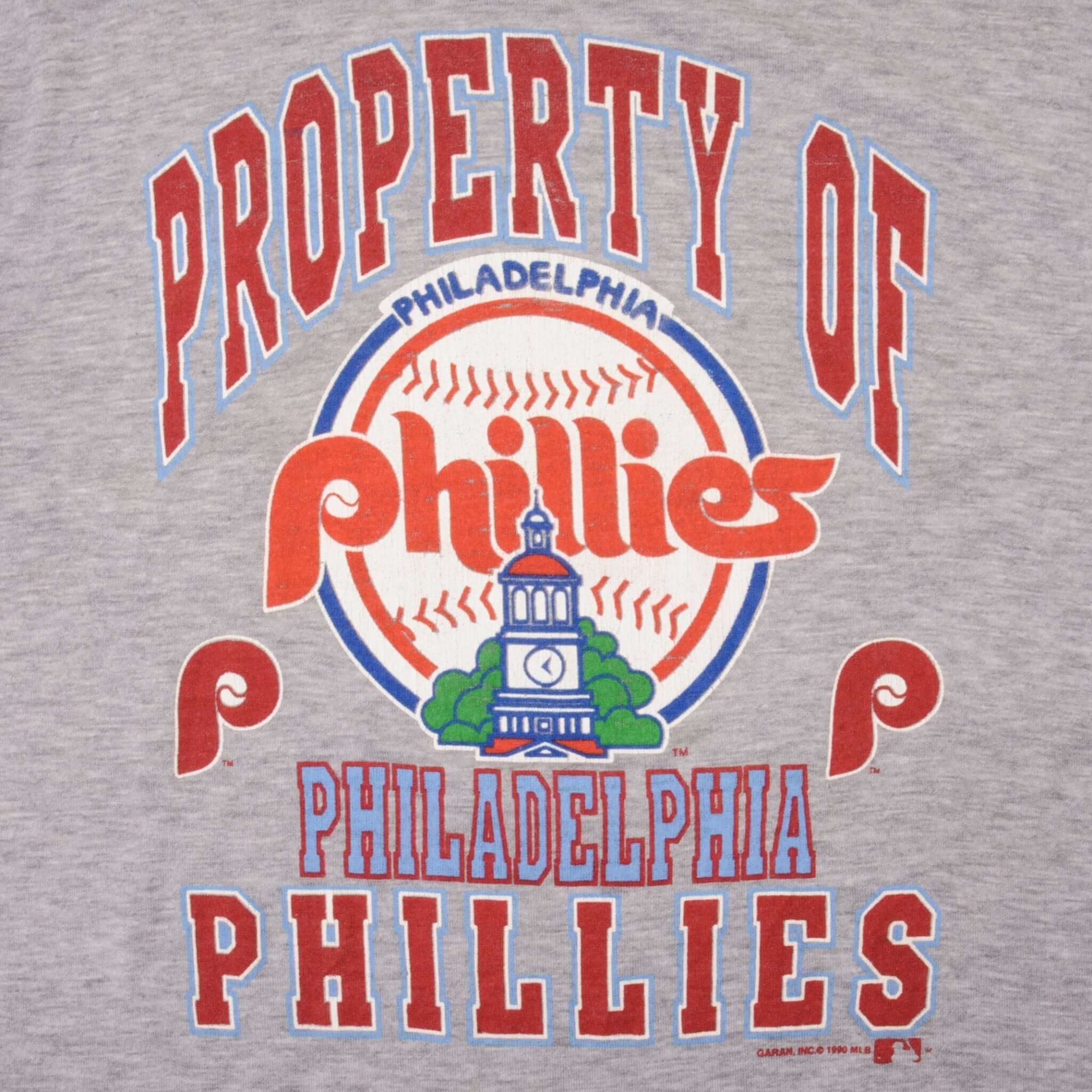 Vintage MLB Philadelphia Phillies Tee Shirt 1990 Size XL Made In USA with single stitch sleeves.