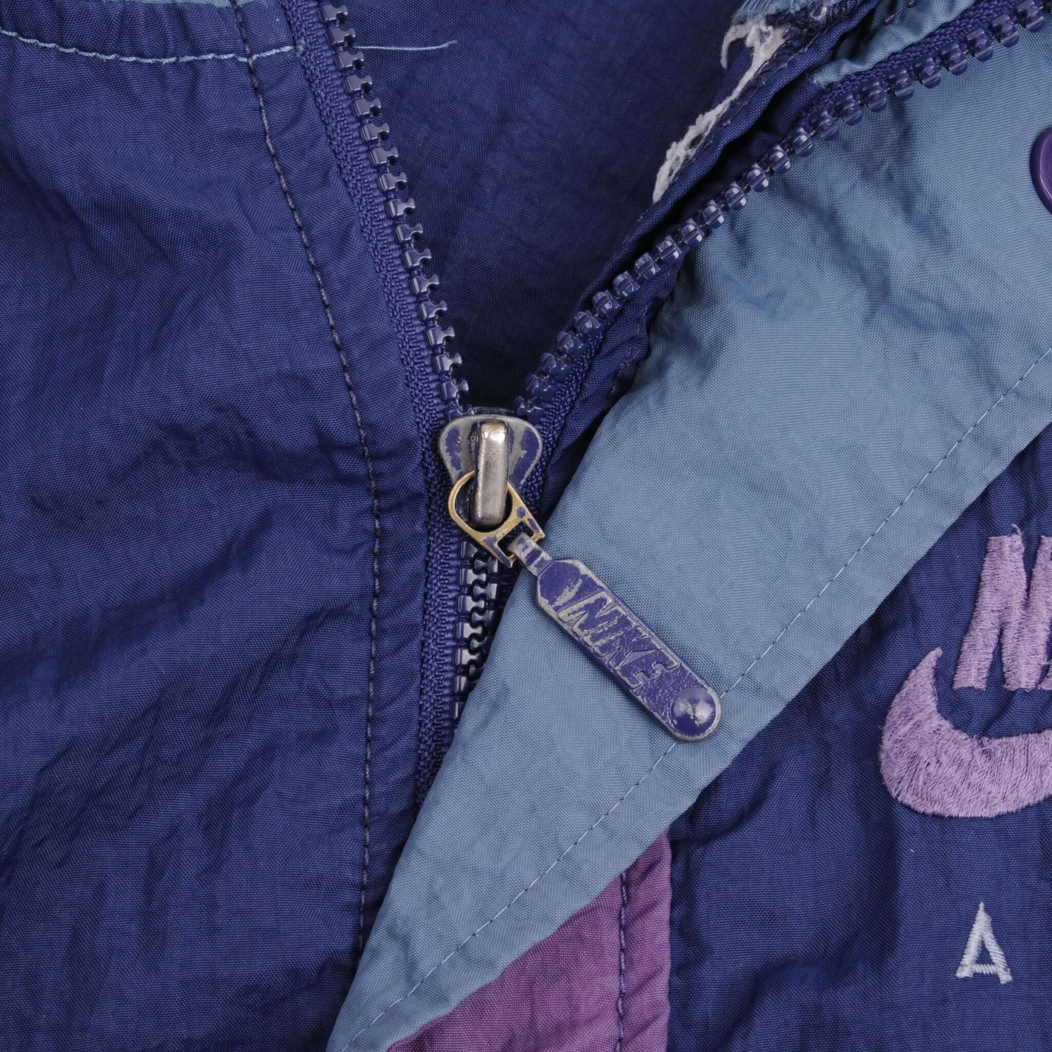 Vintage Nike Air By Champs Windbreaker Nylon Pullover Jacket 1990S Size Medium