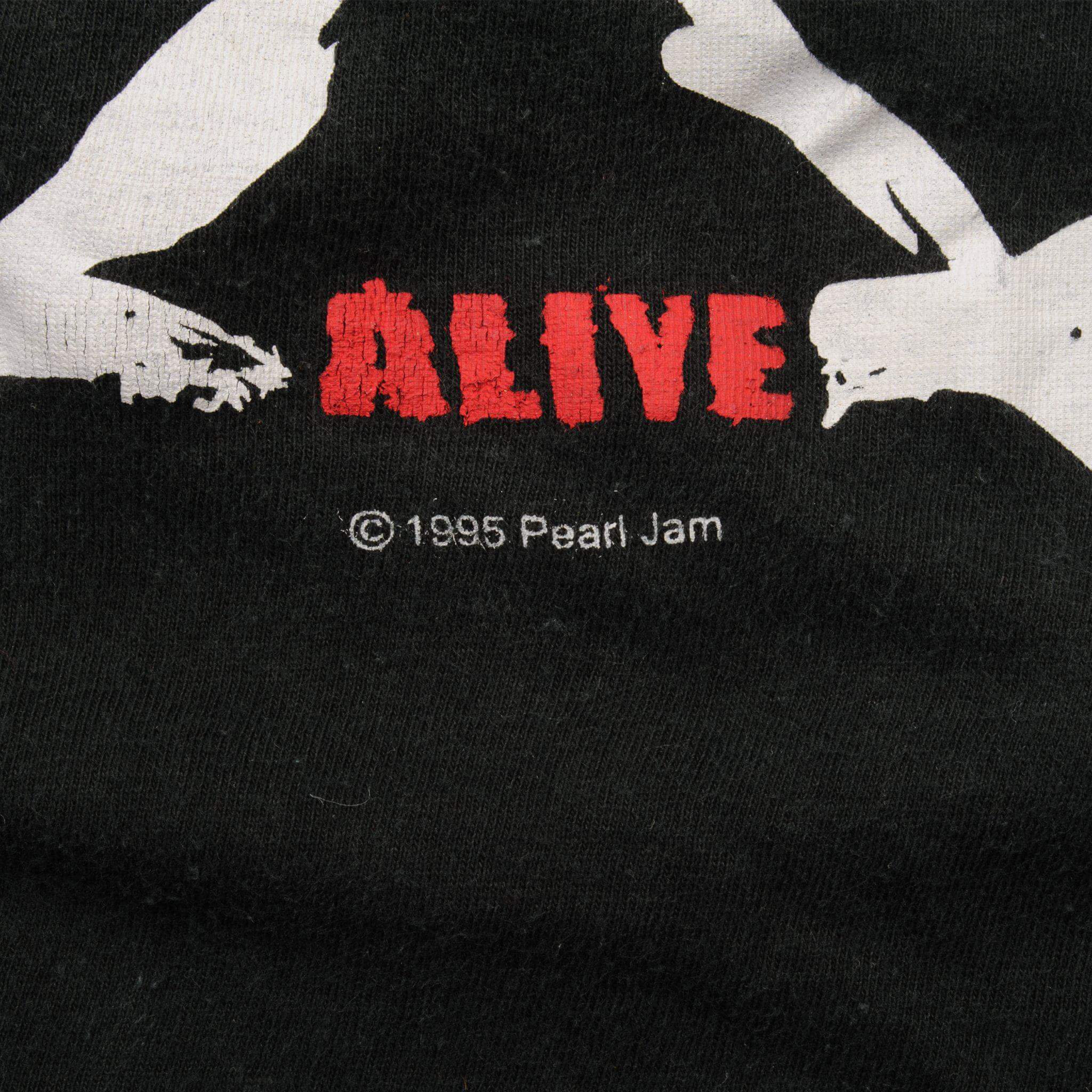 VINTAGE PEARL JAM ALIVE TEE SHIRT 1995 SIZE LARGE