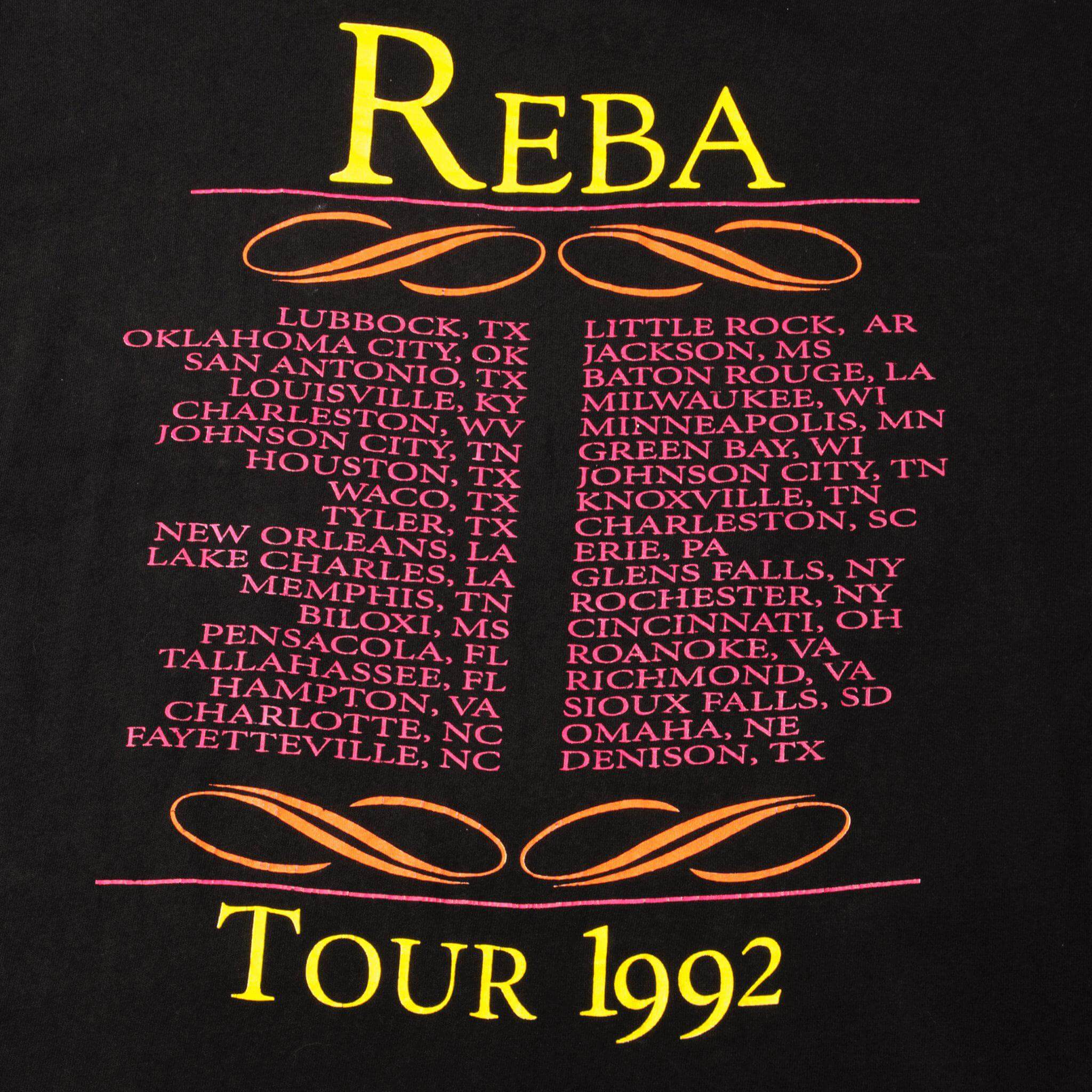 VINTAGE REBA MCENTIRE TEE SHIRT 1992 SIZE LARGE MADE IN USA