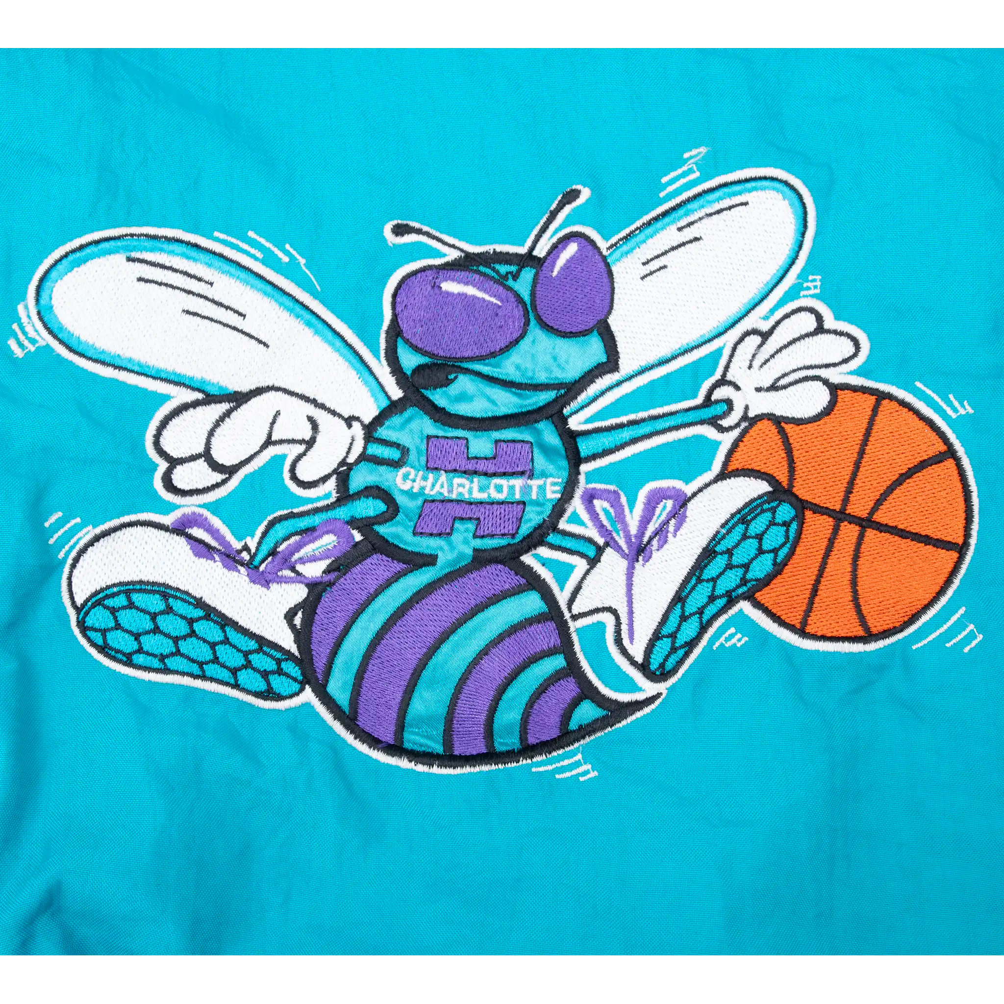 VINTAGE NBA CHARLOTTE HORNETS 1990S HEAVY PULLOVER STARTER JACKET MEDIUM YOUTH