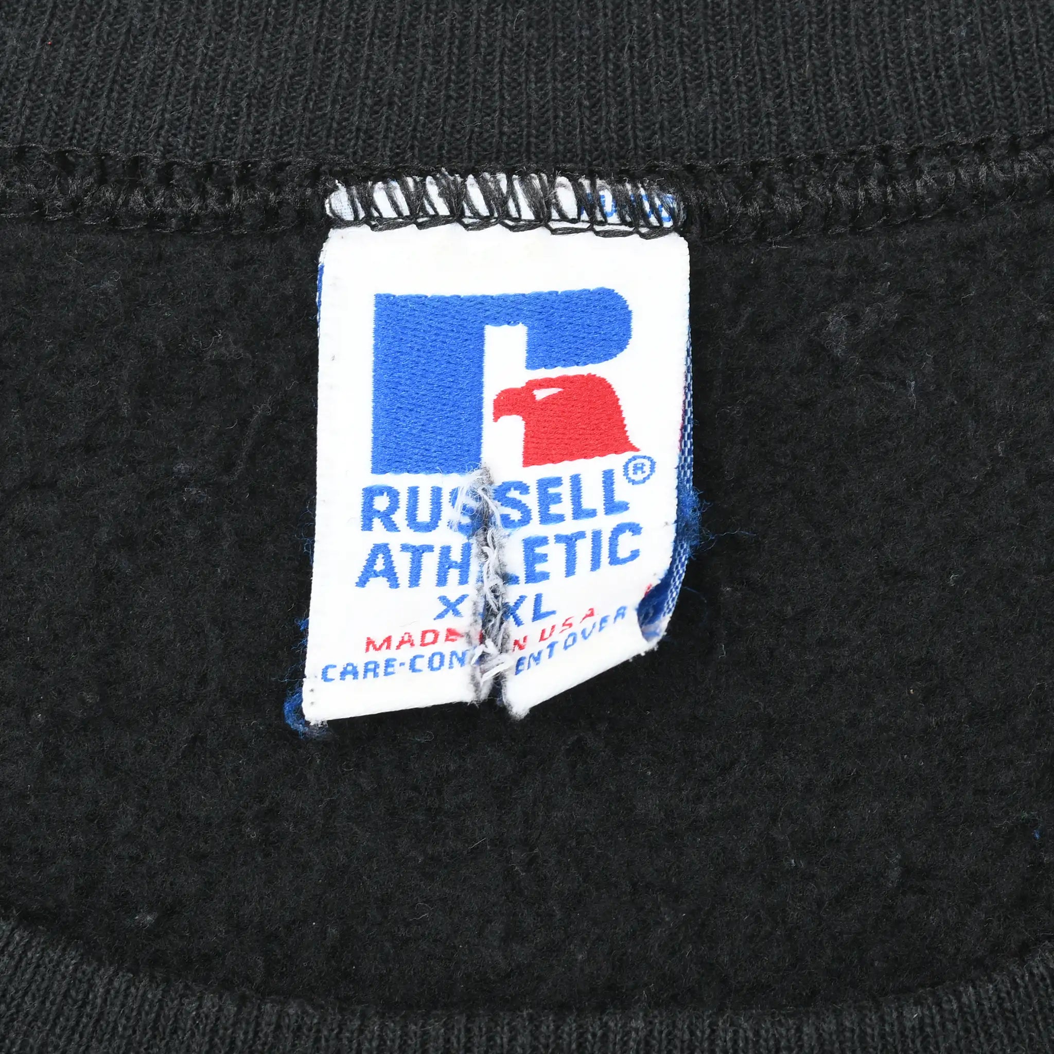 Russell Athletic XXL Made in USA neck label on black sweatshirt