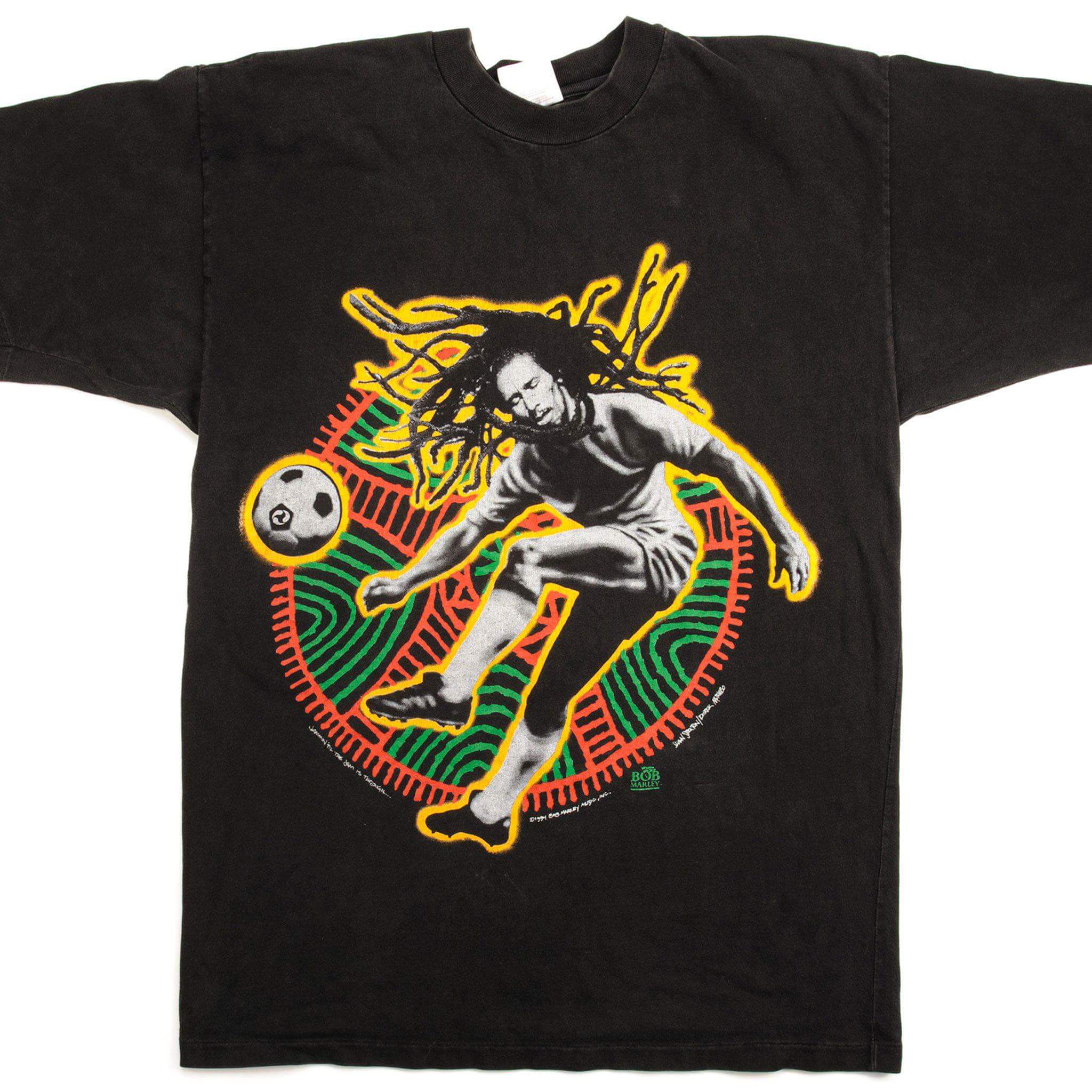 Vintage Bob Marley Soccer Tee Shirt 1994 Size Large.

Single stitch

Jammin til the Jam is through...

Jam Children must unite for life is worth much more than gold.


