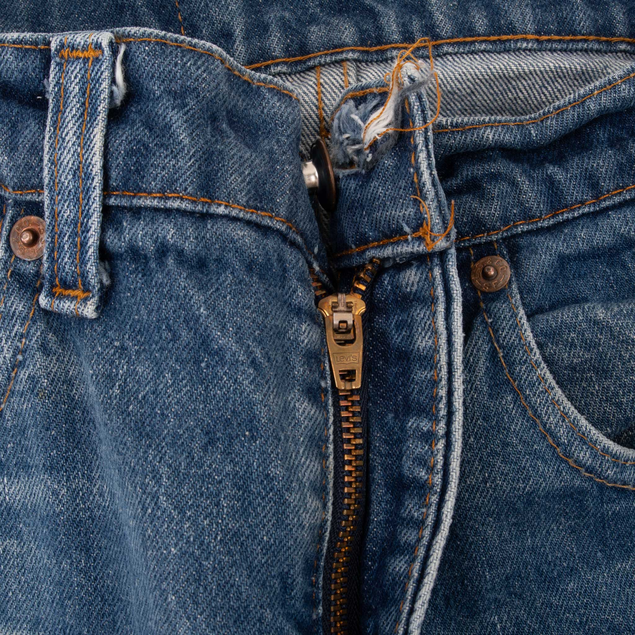 VINTAGE LEVIS 505 INDIGO JEANS 1980S SIZE L29 W30 MADE IN USA