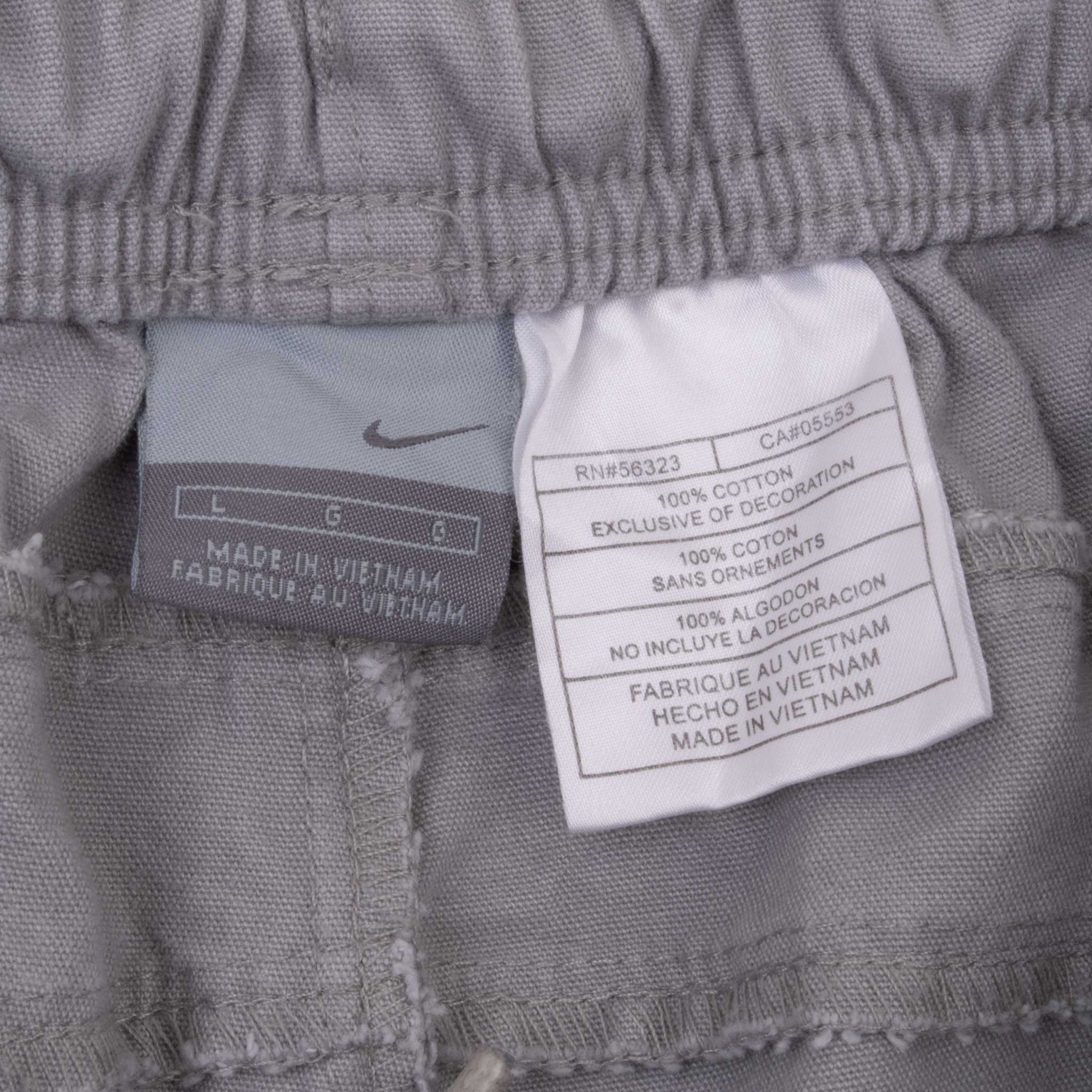 Vintage Nike Classic Swoosh Grey Shorts 2000S Size Large