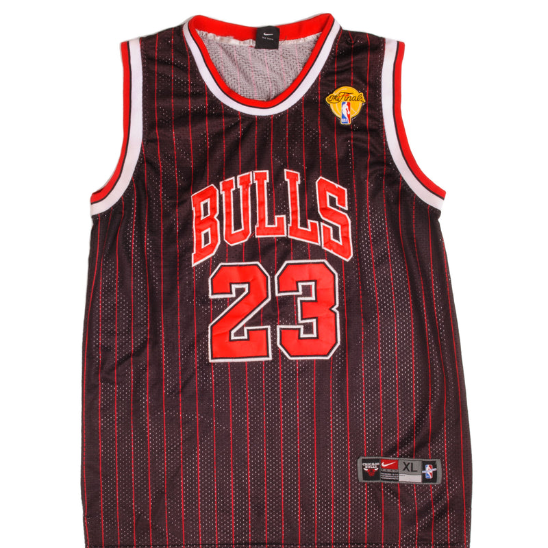 Vintage 90s Chicago Bulls Jordan Number 23 Nike Jersey Size XL 