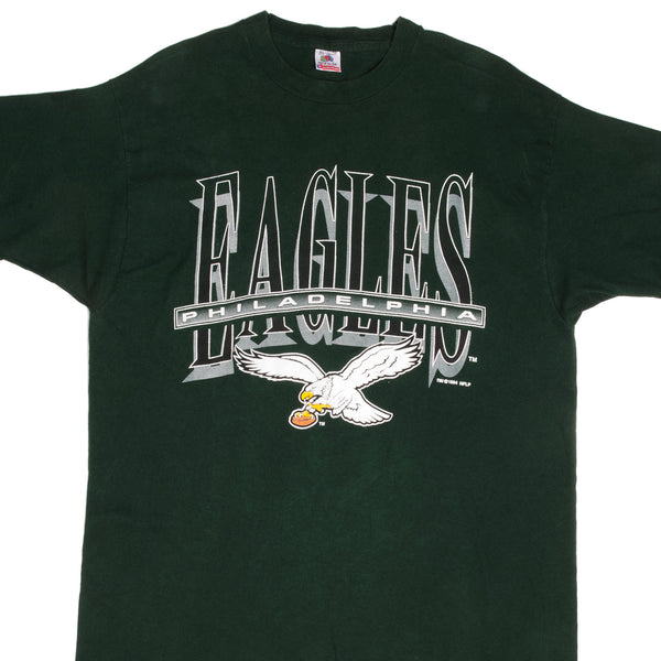 Vintage NFL Philadelphia Eagles 1994 Tee Shirt Size XL Made In USA With Single Stitch Sleeves