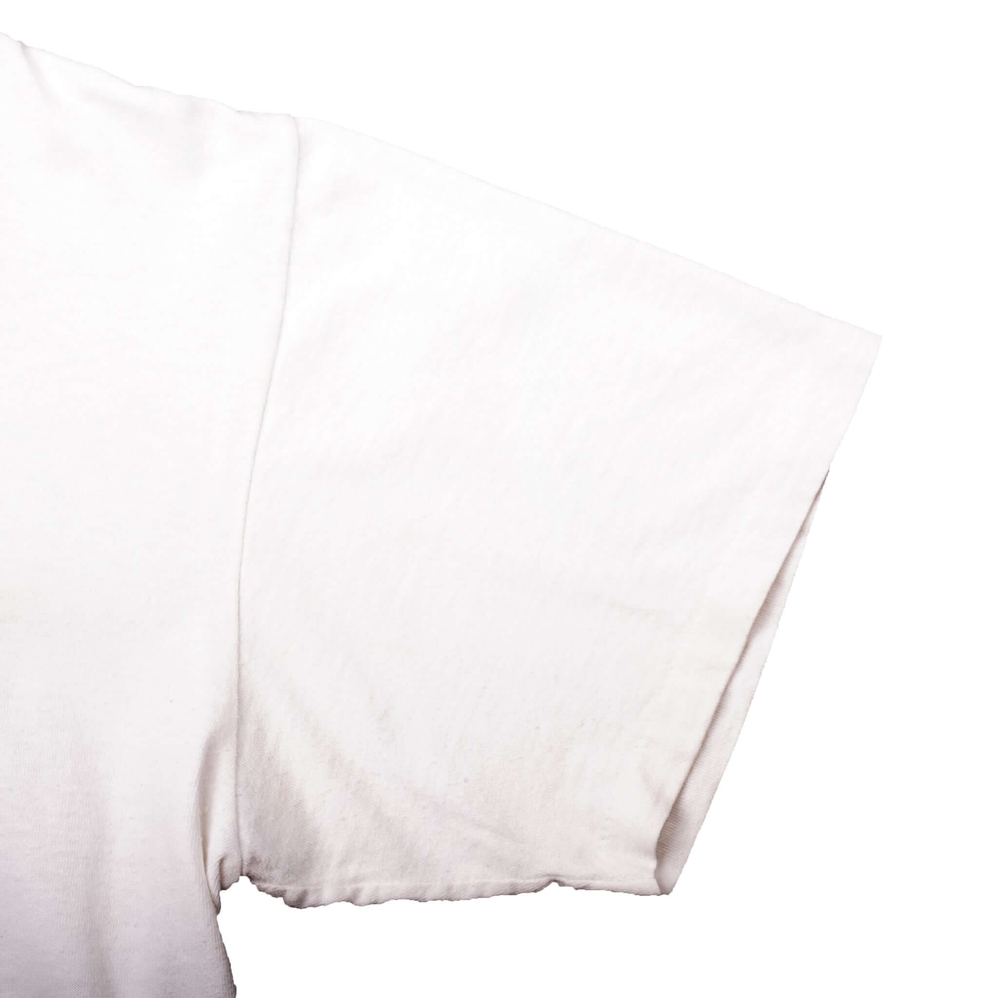 Vintage White Nike Tee Shirt 1987-1994 Size M Made In USA. With Single Stitch Sleeves.