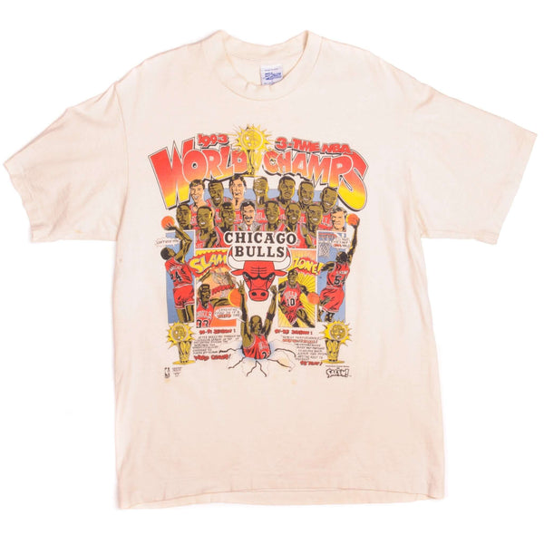 Vintage Chicago Bulls 3 Time NBA World Champs Salem Sportswear Tee Shirt 1993 Size Medium Made In USA With Single Stitch Sleeves.