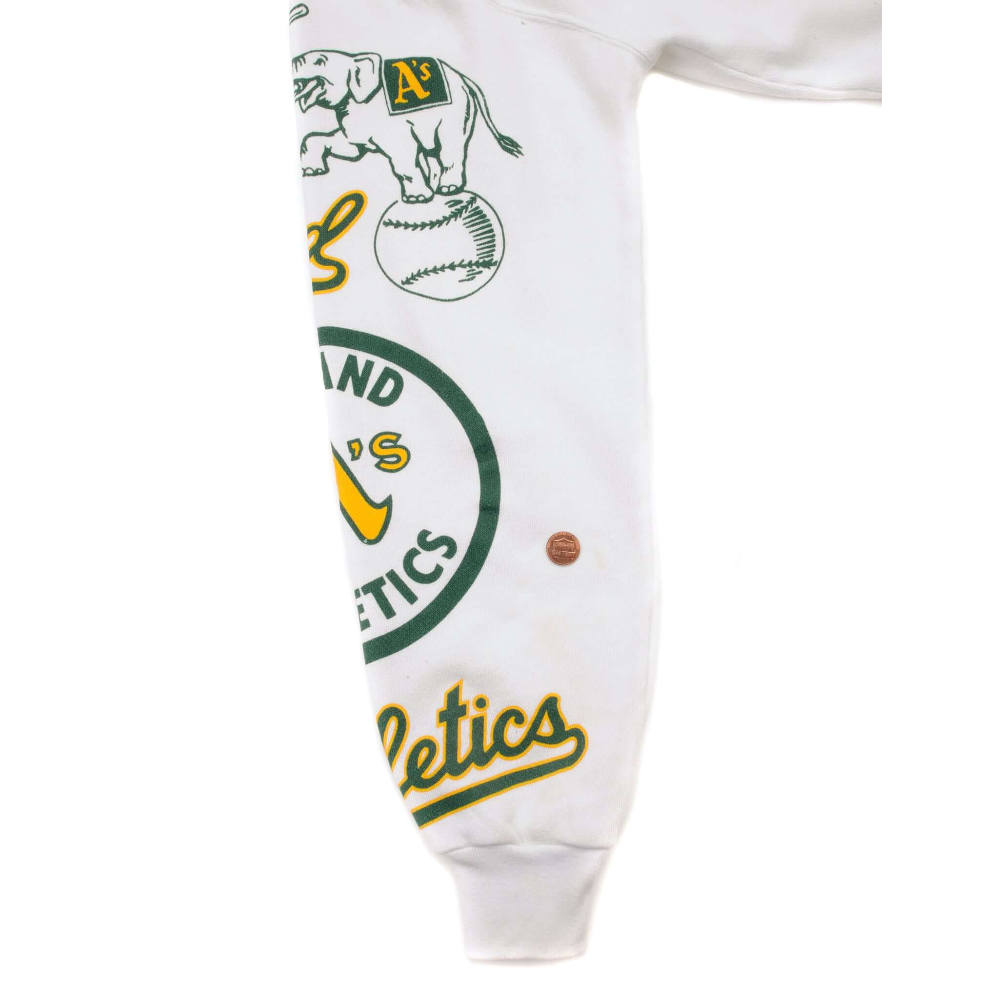 VINTAGE MLB OAKLAND ATHLETICS SWEATSHIRT SIZE LARGE
