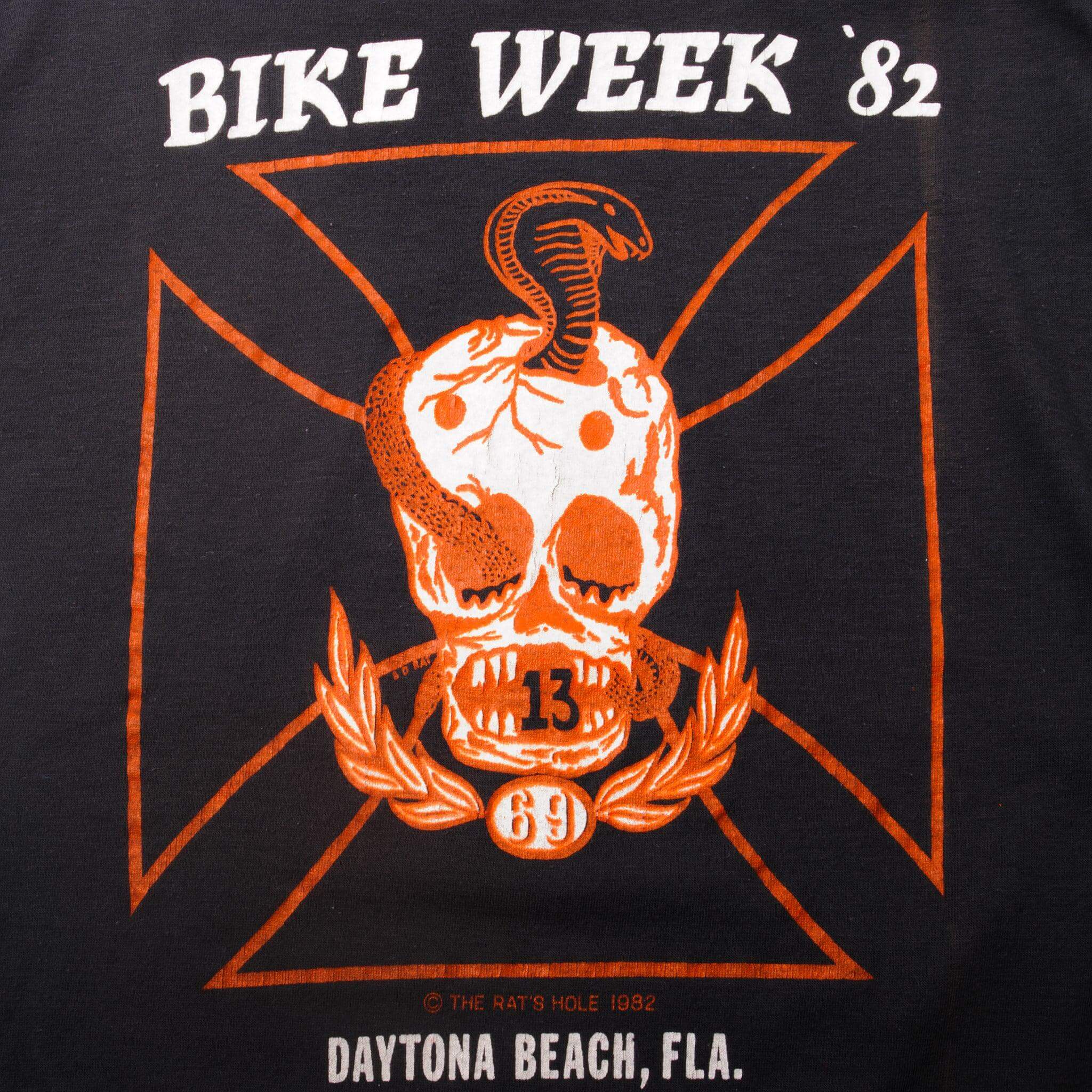 Vintage Bike Week Daytona Beach, FL Motorcycle 82' Tee Shirt With Single Stitch Sleeve. Size Medium Made In USA.