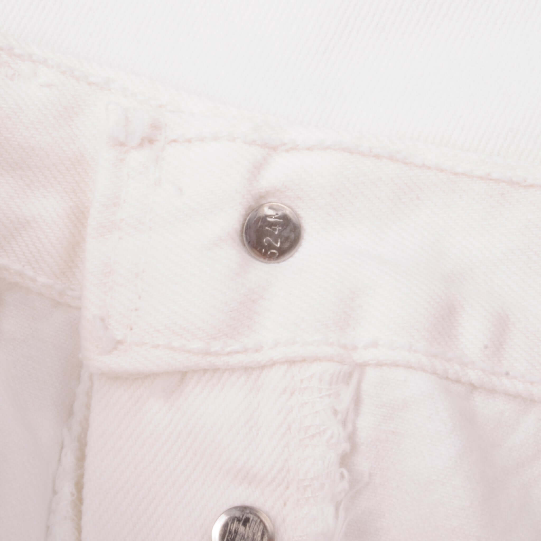 Beautiful White Levis 501 Jeans 1993 Made in USA.  Size on Tag 33X32  Back Button #524