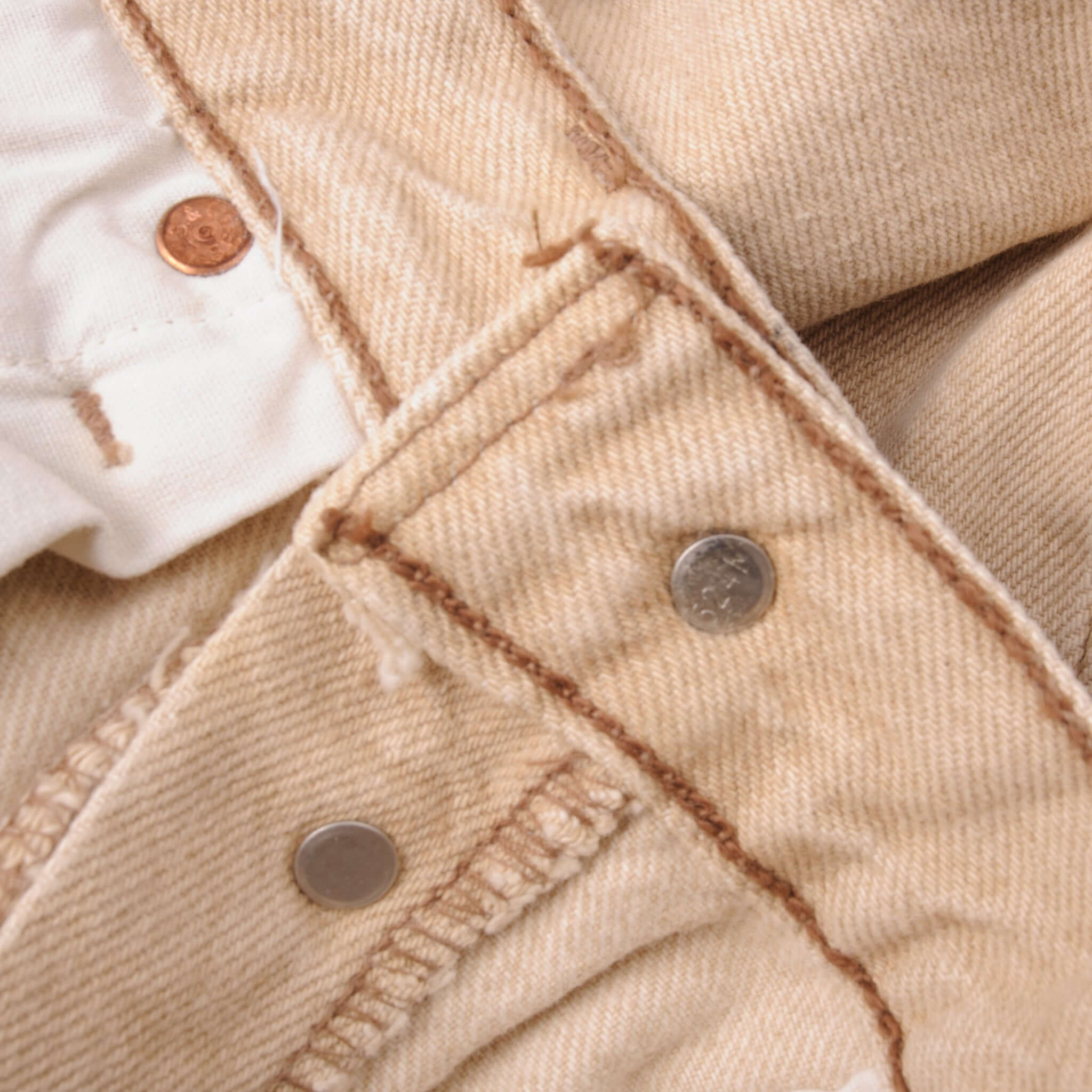 Beautiful Beige Levis 501 Jeans 1994 Made in USA.  Size on Tag 31X34  Back Button #524   