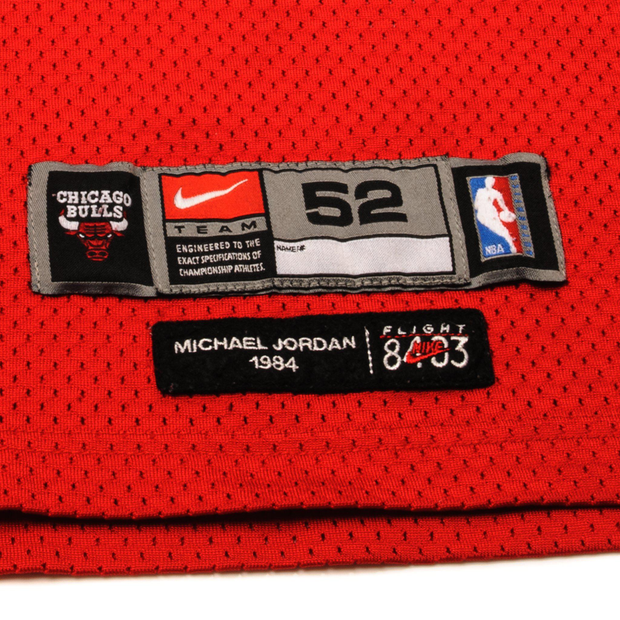 VTG NIKE Michael Jordan Chicago Bulls Authentic Sewn Home Jersey