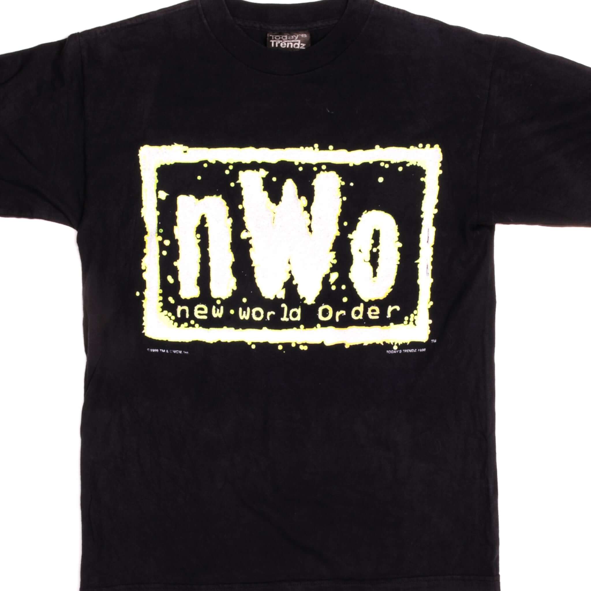 Vintage World Championship Wrestling New World Order Today's Trendz Tee Shirt 1998 Size Medium Made In USA.