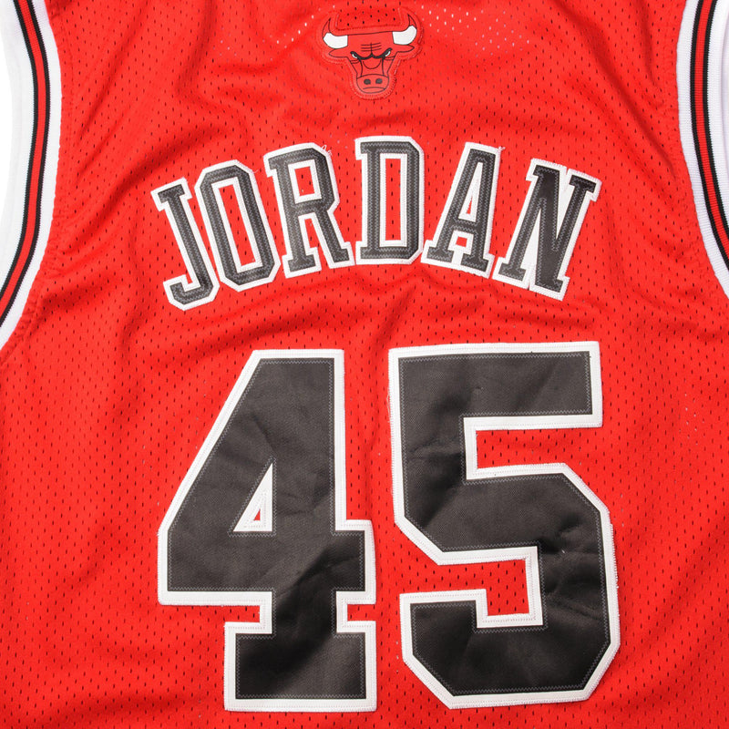 VINTAGE NIKE JERSEY NBA CHICAGO BULLS MICHAEL JORDAN #45 JERSEY SIZE LARGE 1990s
