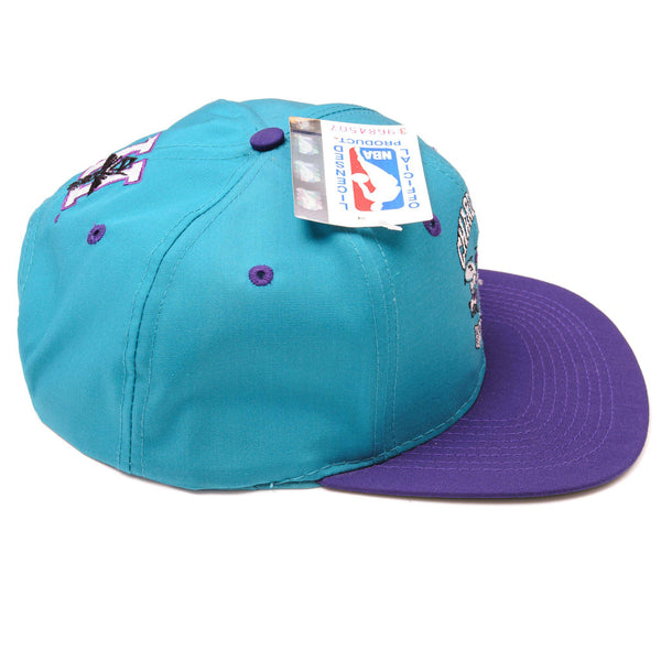 Vintage NBA Official Licensed Charlotte Hornets Cap Deadstock With Original Tag.