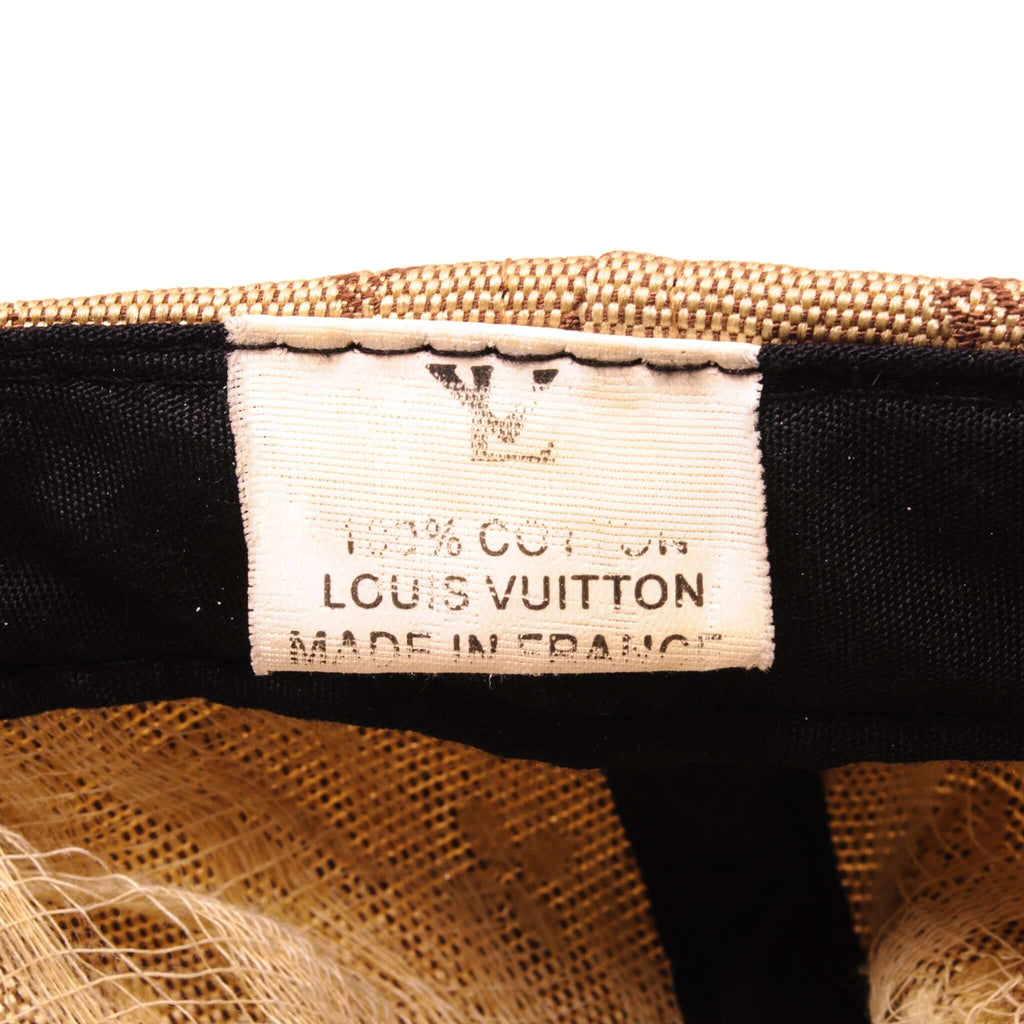 Cap Louis Vuitton Black size Not specified International in Other - 25261954