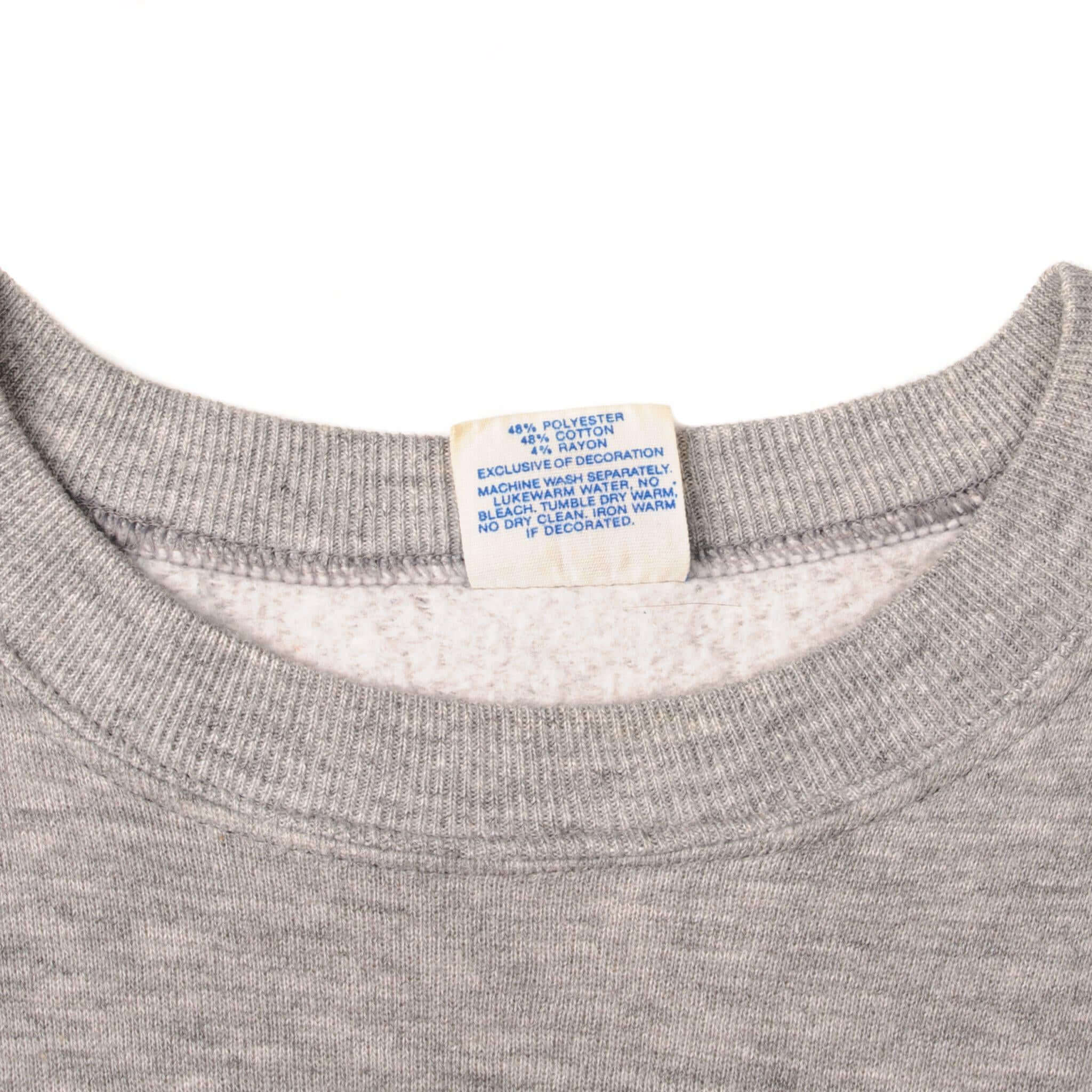 VINTAGE DISNEY MICKEY SWEATSHIRT SIZE LARGE MADE IN USA 1980s