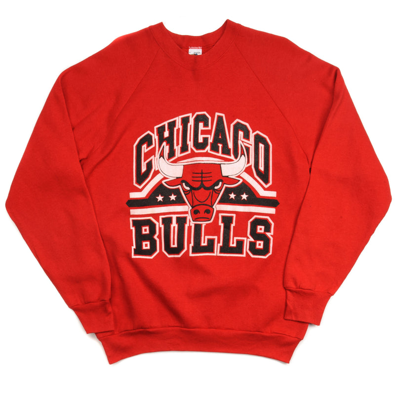 Vintage NBA Chicago Bulls Sweatshirt Size Large Made In USA. RED