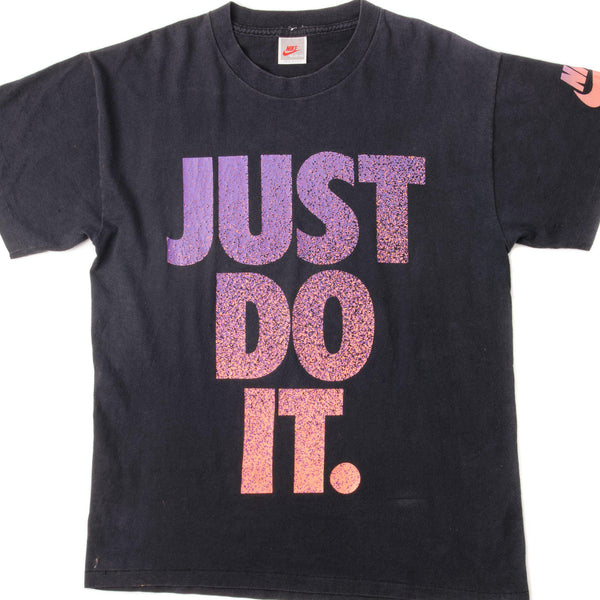 VINTAGE NIKE TEE SHIRT JUST DO IT SIZE MEDIUM MADE IN USA 1987-1992