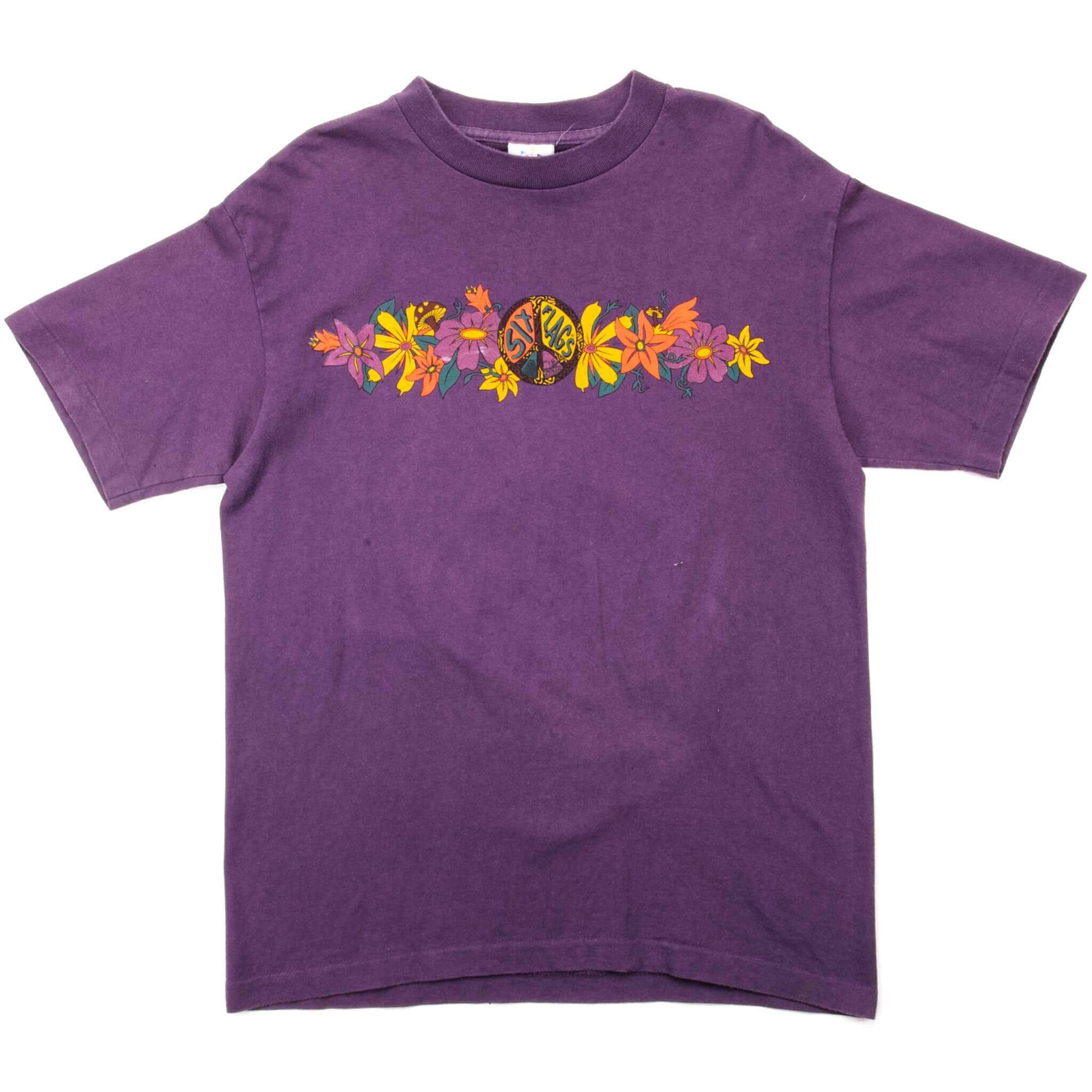 Vintage Six Flags Tee Shirt Size Small Made In USA. PURPLE