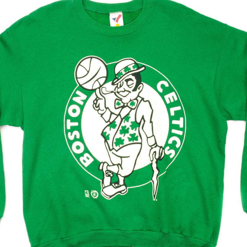 VINTAGE MADE IN USA THE GAME BRAND BOSTON CELTICS SWEATSHIRT IN SIZE L