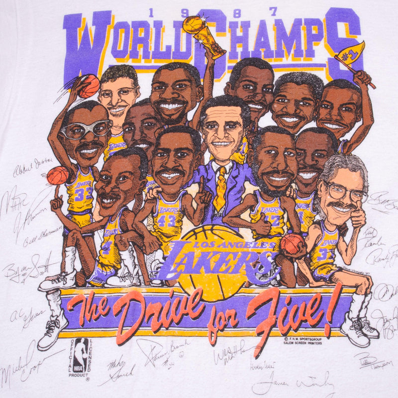 Vintage NBA Los Angeles Lakers World Champs 1987 Tee Shirt Size Medium With Single Stitch Sleeves 