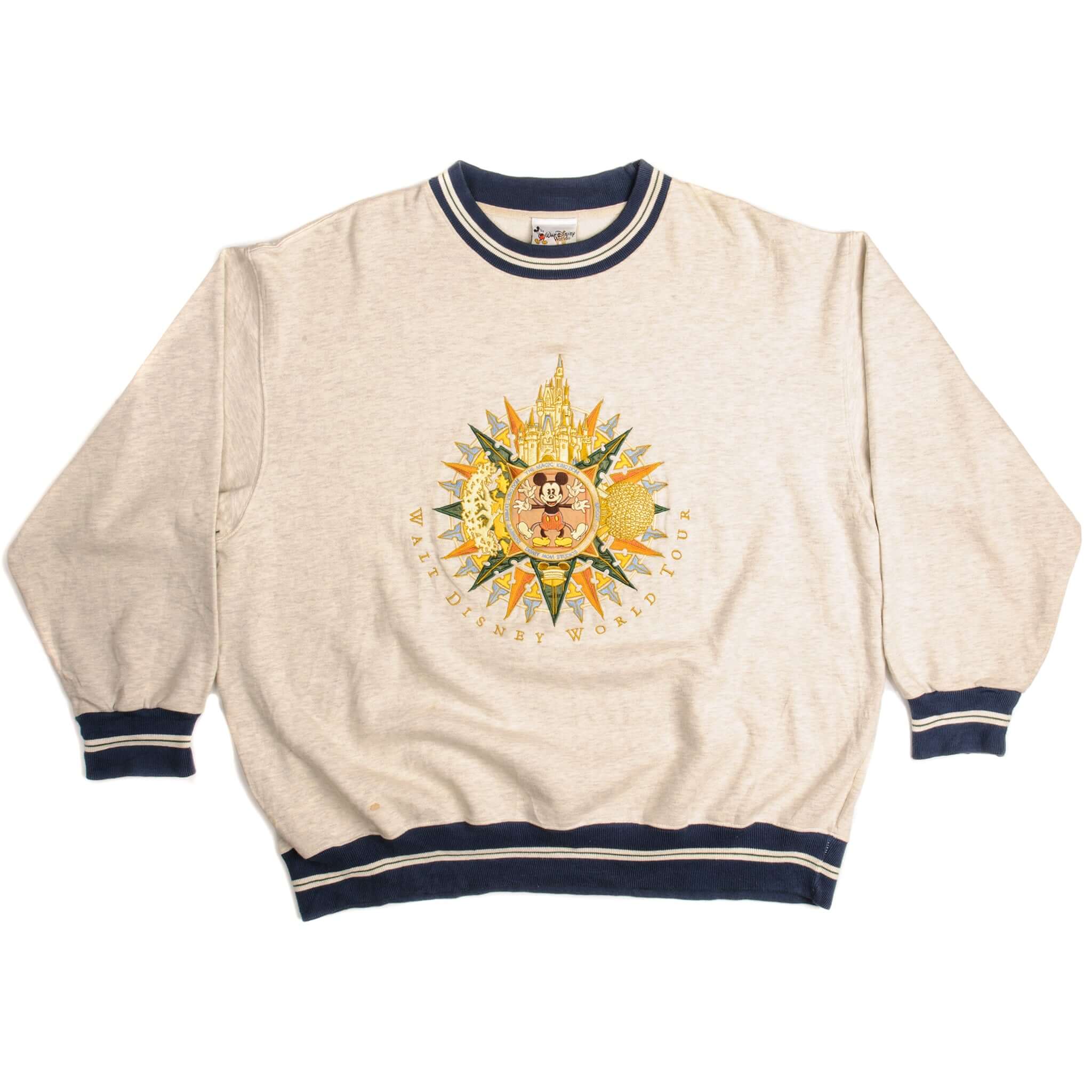 Vintage Walt Disney World Tour The Magic Kingdom, Epcot, Disney Mcm Studios And Disney Animal Kingdom Sweatshirt Size Large. IVORY