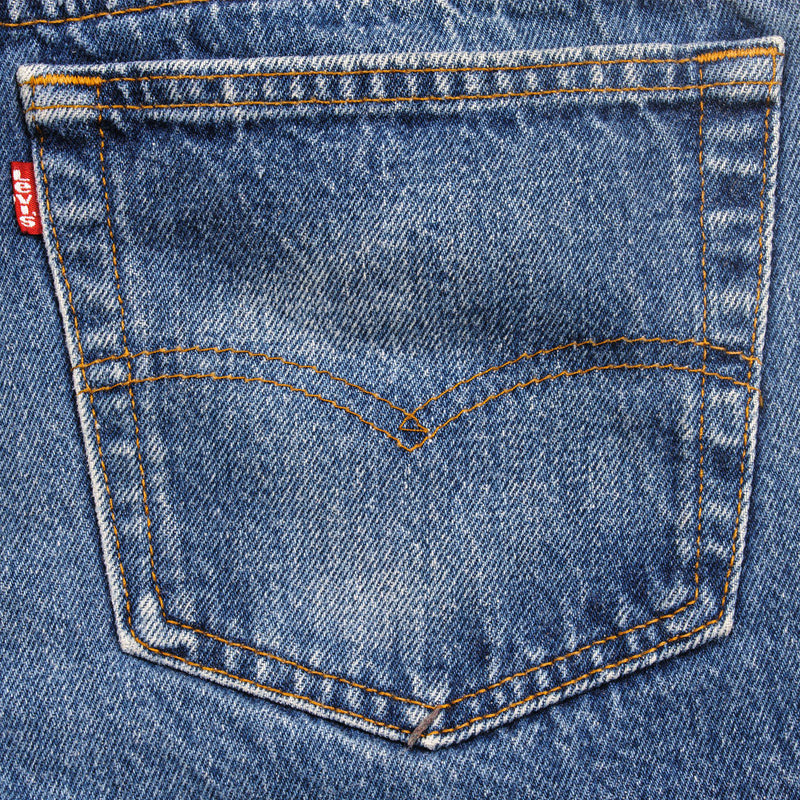 VINTAGE LEVIS 501 JEANS SIZE 32X28 W32 L28 MADE IN USA
