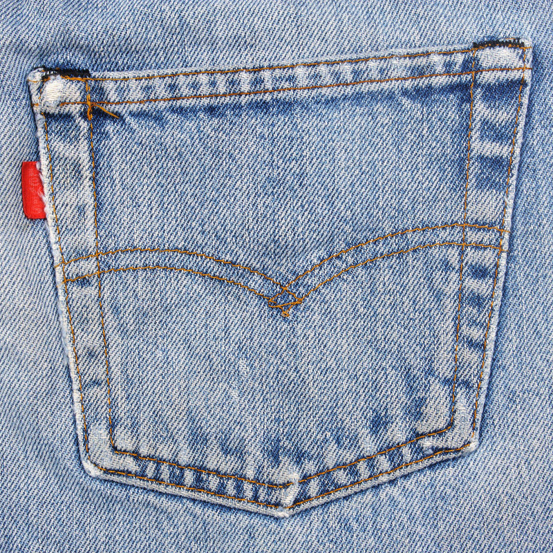 VINTAGE LEVIS 501 JEANS SHORT SIZE W30 WITH SELVEDGE MADE IN USA