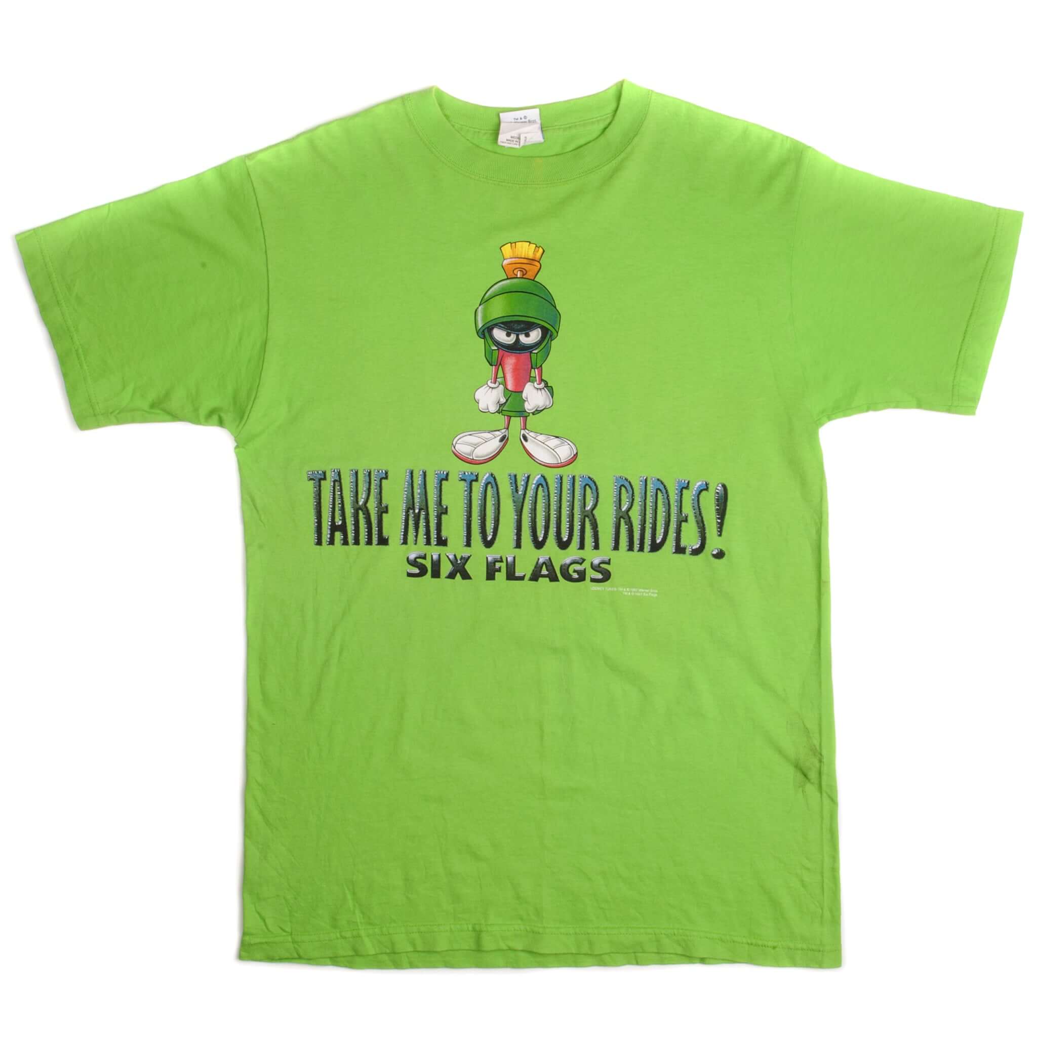 Vintage Six Flags Looney Tunes Marvin The Martians Tee Shirt 1997 Size Medium Made In USA.  Take me to your rides ! green