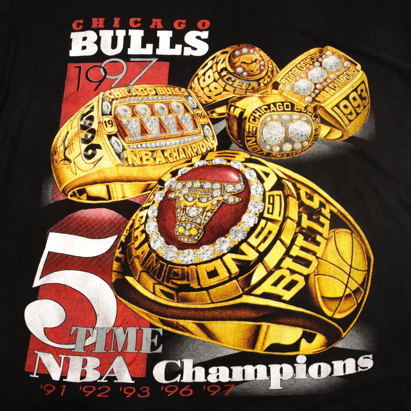 Vintage Bootleg Chicago Bulls Three Peat Rings T Shirt (Size XL