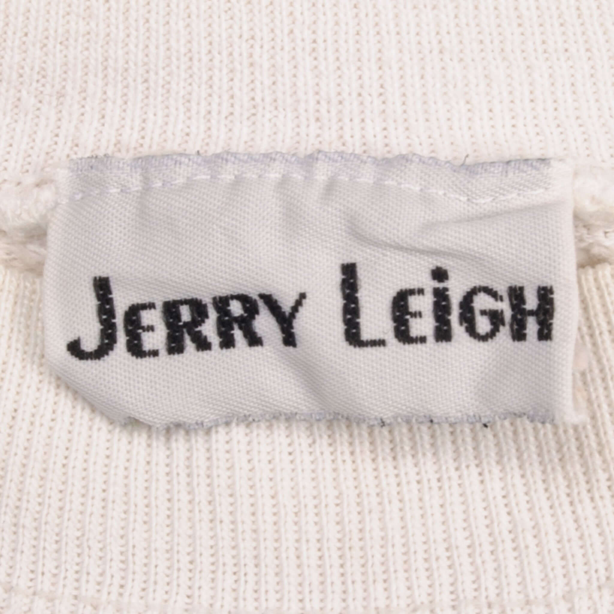 VINTAGE LOONEY TUNES SWEATSHIRT 2002 SIZE XL