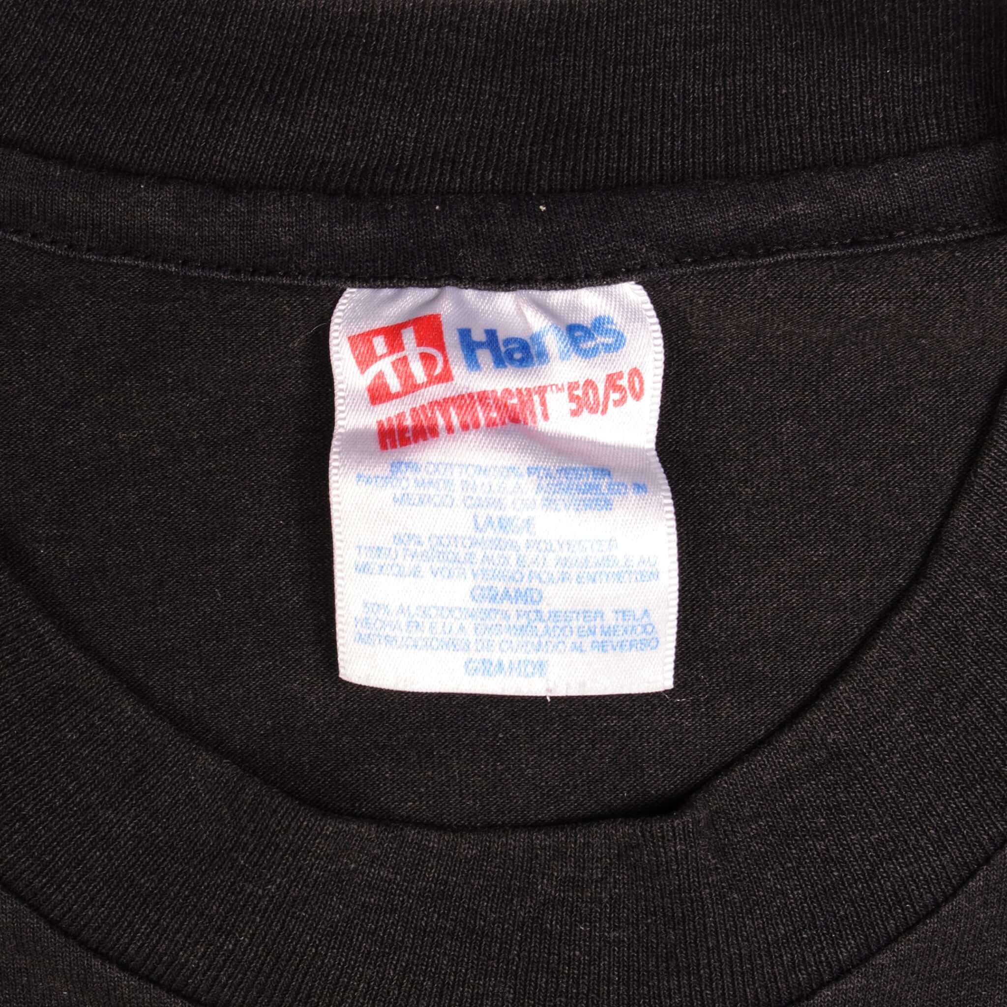 Vintage Guns And Roses Use Your Illusion Tour '91 Hanes Tee Shirt Size Large with single stitch sleeves.