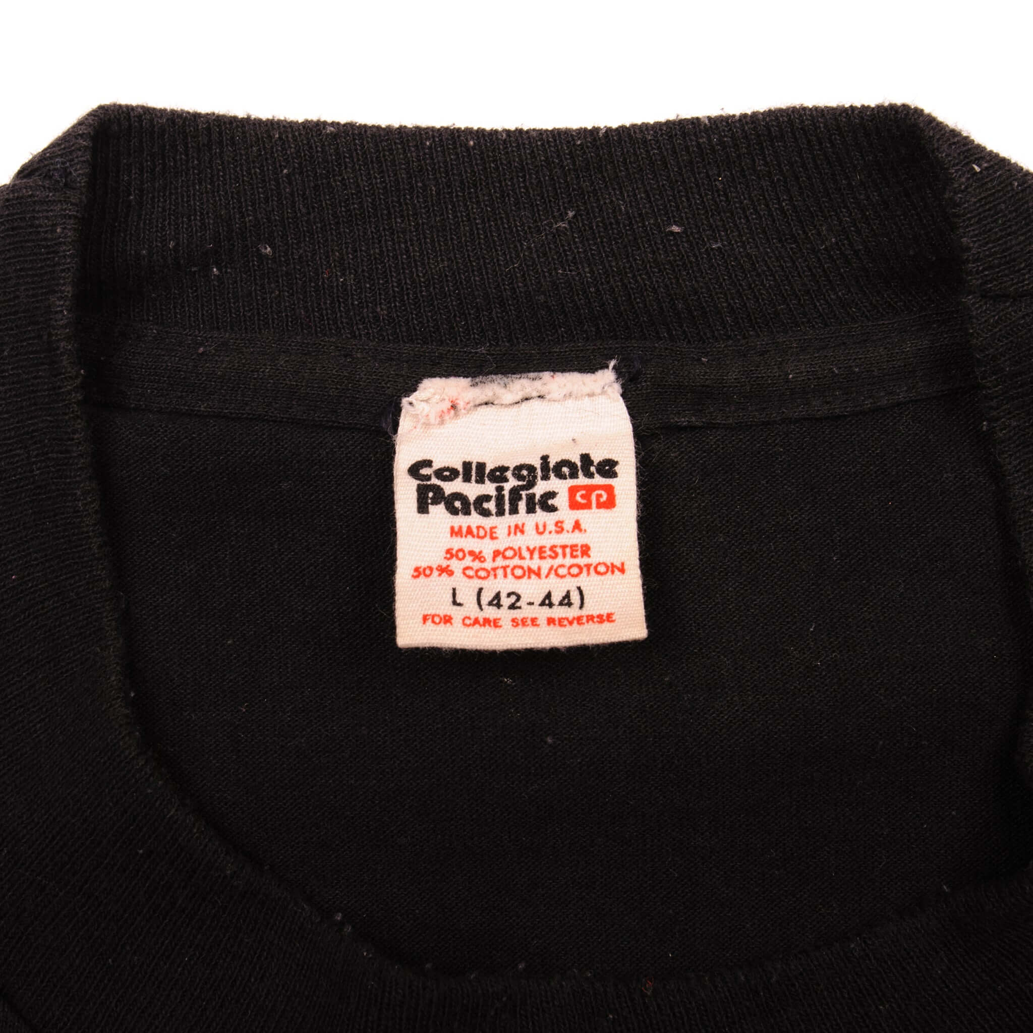 Vintage MTV Music Television Collegiate Pacific Tee Shirt 1980's Size Medium with single stitch sleeves.