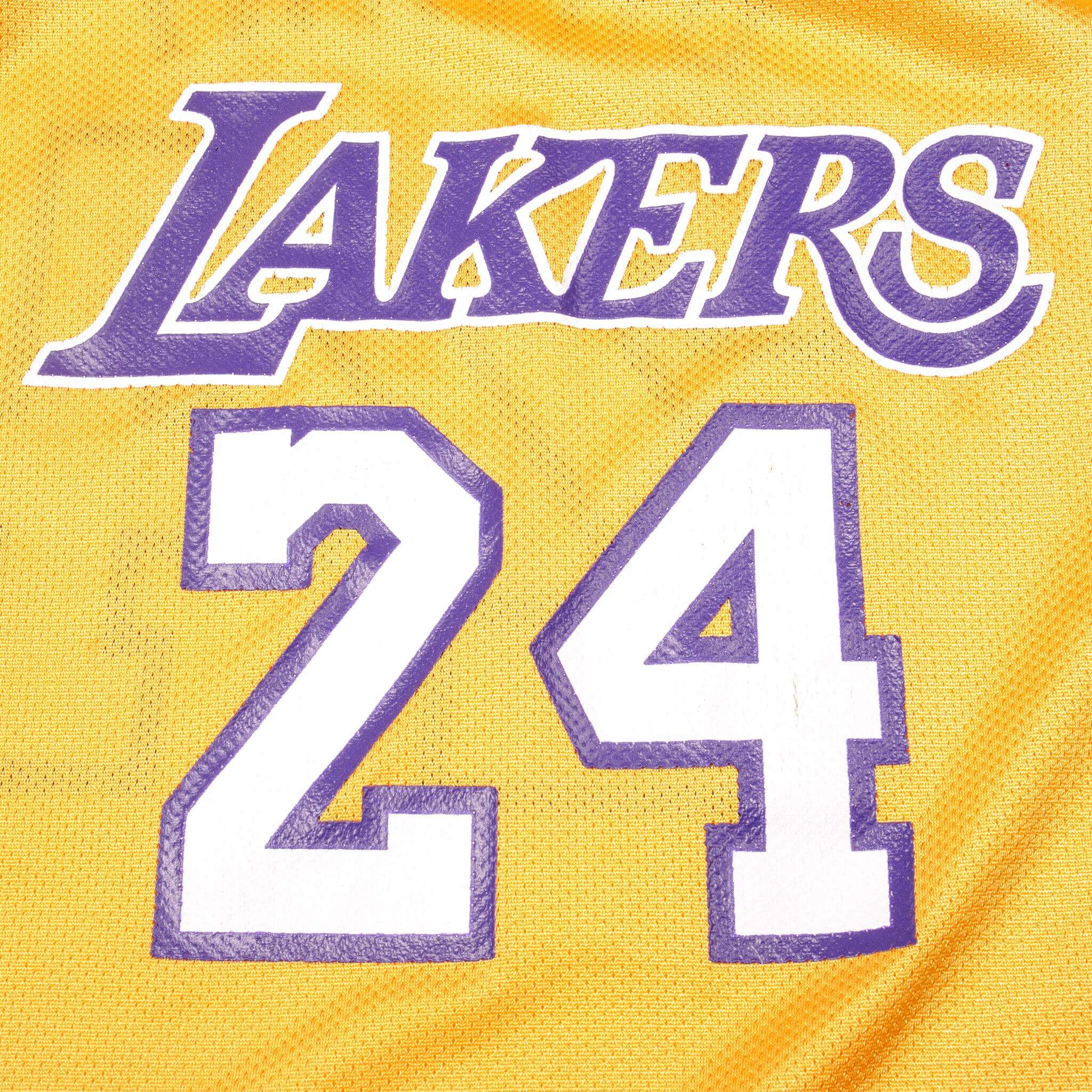 LA Lakers Kobe Bryant #24 Jersey Purple NBA Authentic Collection Adidas  Size 50