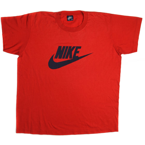 Vintage Nike Big Swoosh Logo Tee Shirt 1984-1987 Size XL Made In USA With Single Stitch Sleeves.