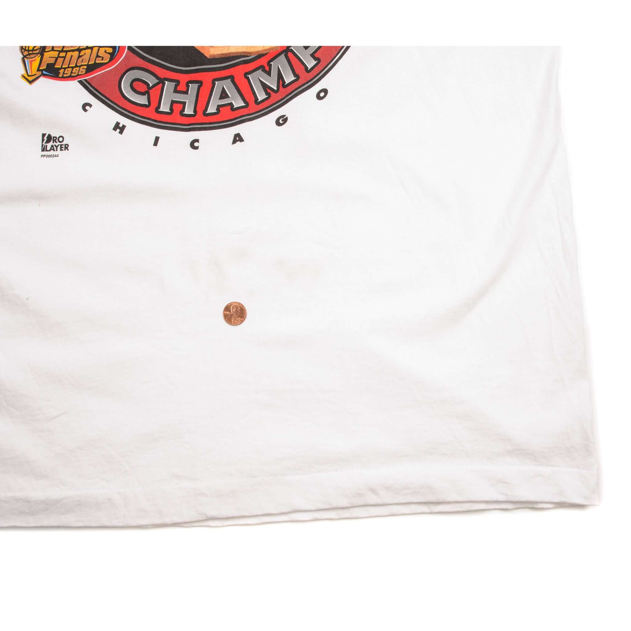 VINTAGE NBA CHICAGO BULLS TEE SHIRT 1996 SIZE XL MADE IN USA