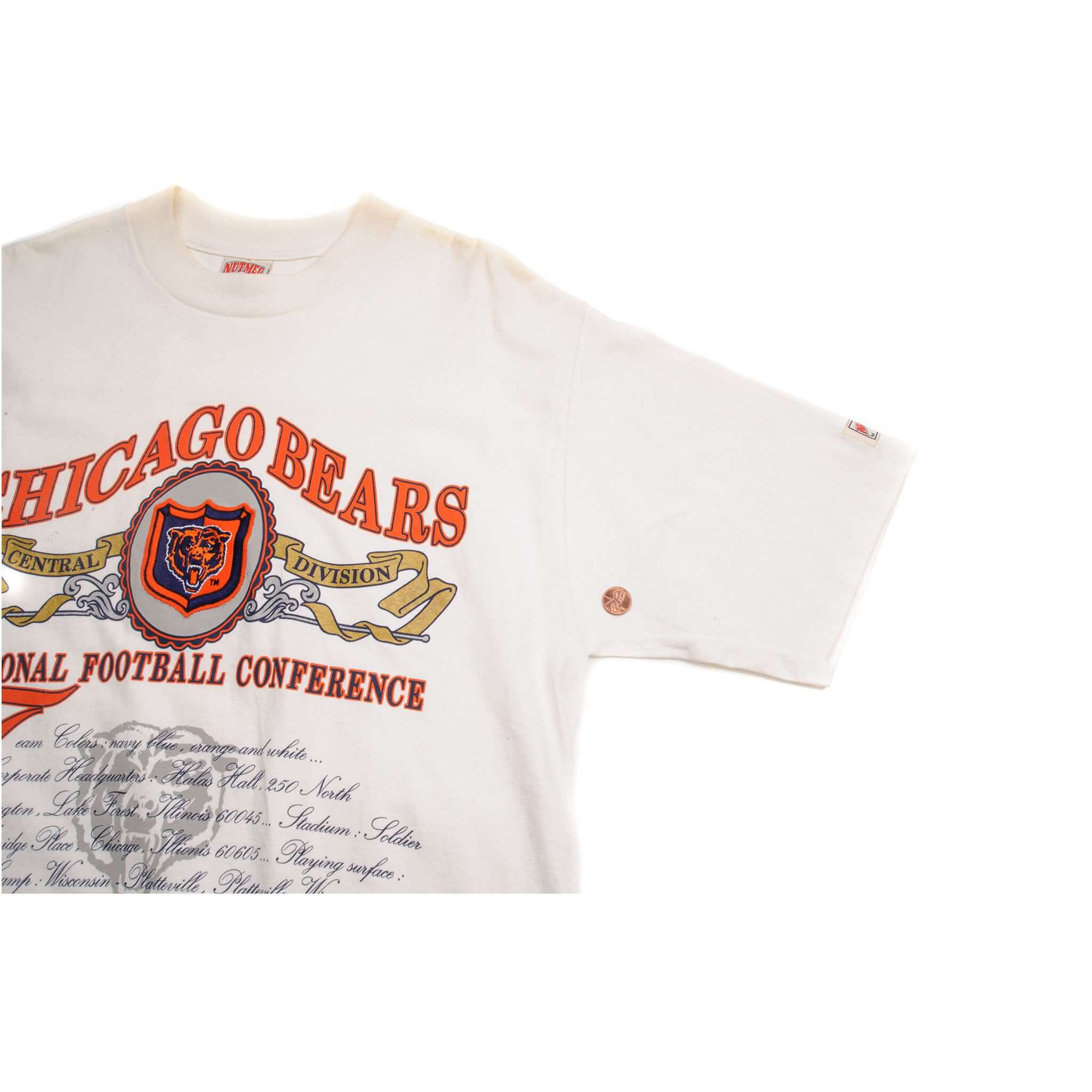 VINTAGE NFL CHICAGO BEARS TEE SHIRT SIZE LARGE MADE IN USA