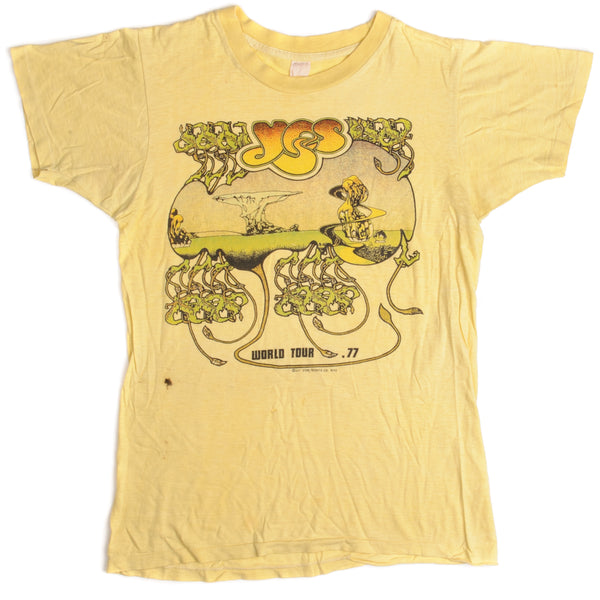 Vintage Yes World Tour Tee Shirt 1977 Size Small Made In USA With Single Stitch Sleeves.