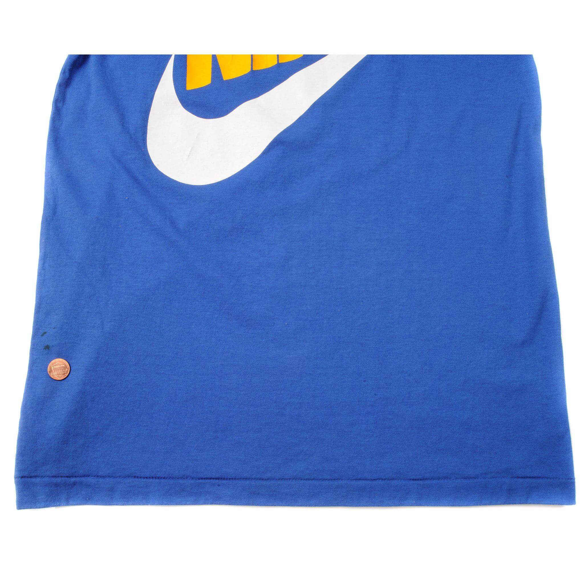 VINTAGE NIKE TEE SHIRT SIZE MEDIUM 1980s