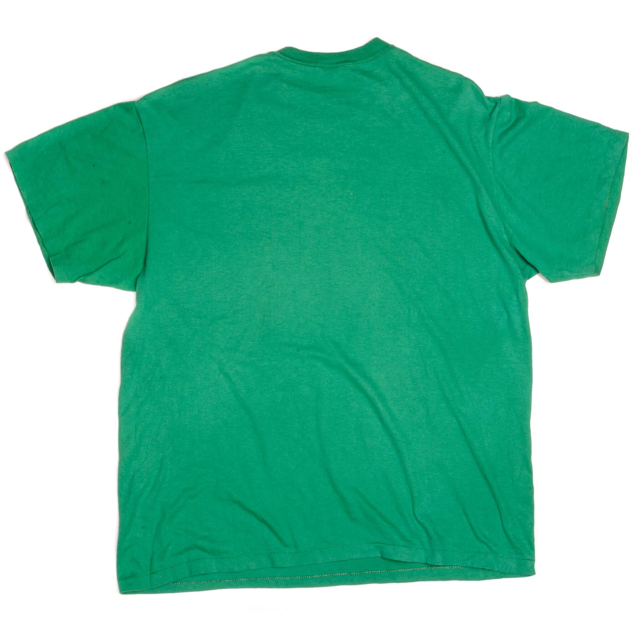 Vintage NBA Boston Celtics Logo 7 Tee Shirt 1990s Size Large Made In USA With Single Stitch Sleeves.