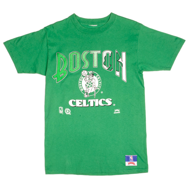 Vintage NBA Boston Celtics Nutmeg Mills Tee Shirt Size Medium With Single Stitch Sleeves.
