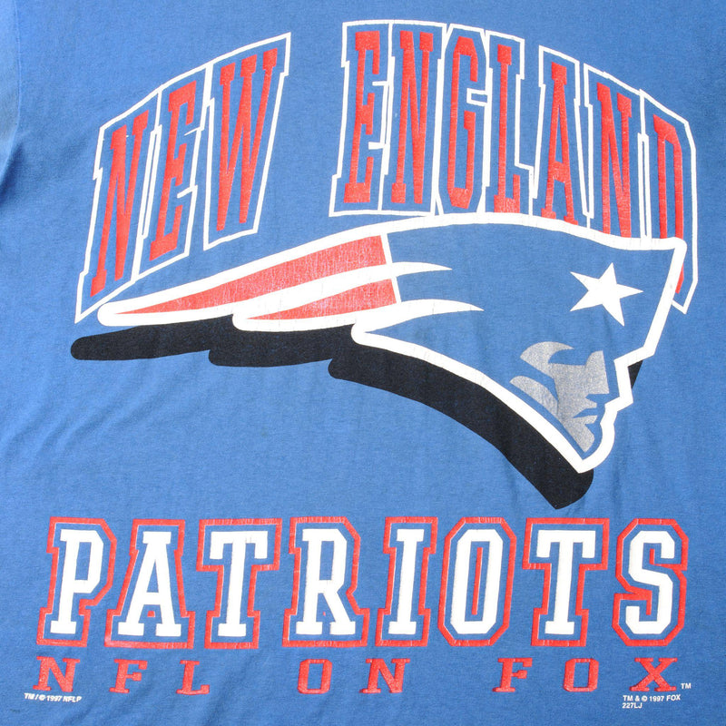 VINTAGE NFL NEW ENGLAND PATRIOTS TEE SHIRT 1997 SIZE LARGE MADE IN USA
